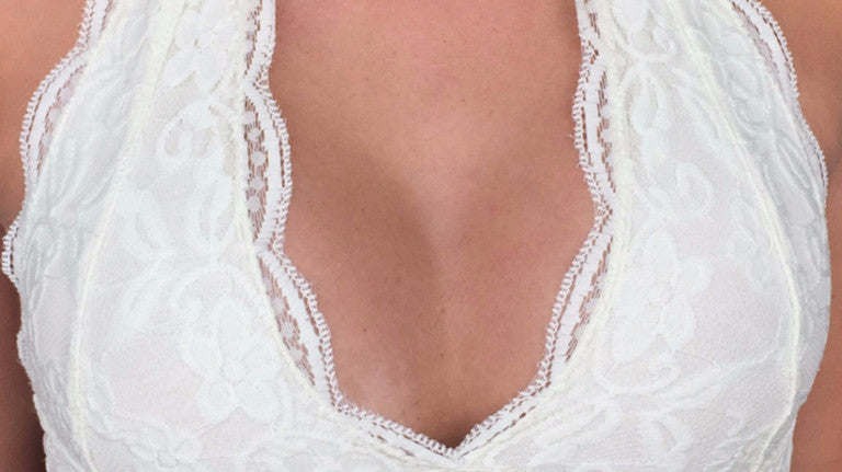 How to Wear Strapless and Backless