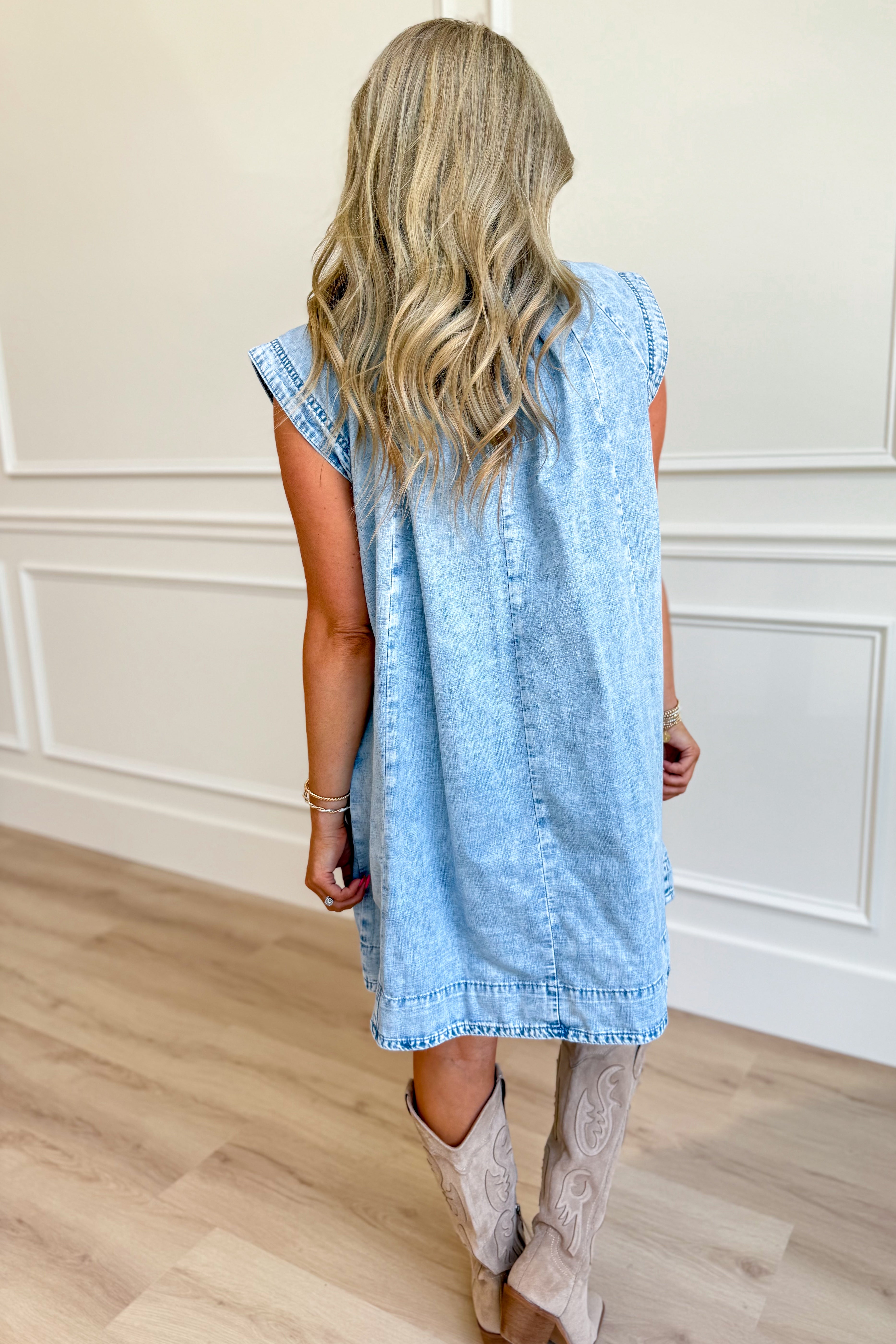 Scarlett Raglan Sleeve Pleated Dress - Be You Boutique