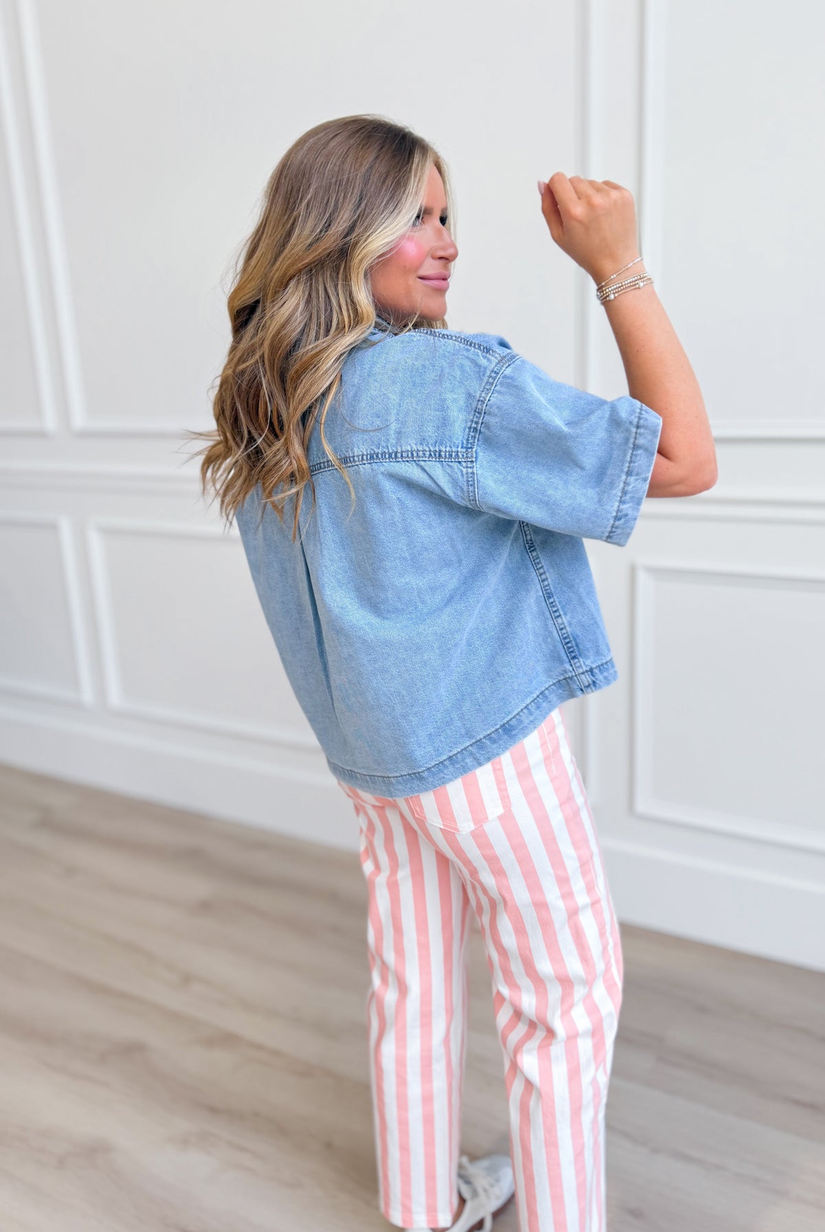 WISHLIST Oscar collared denim button-up top, casual 105 top, featuring a classic collar and button front, in blue denim fabric.