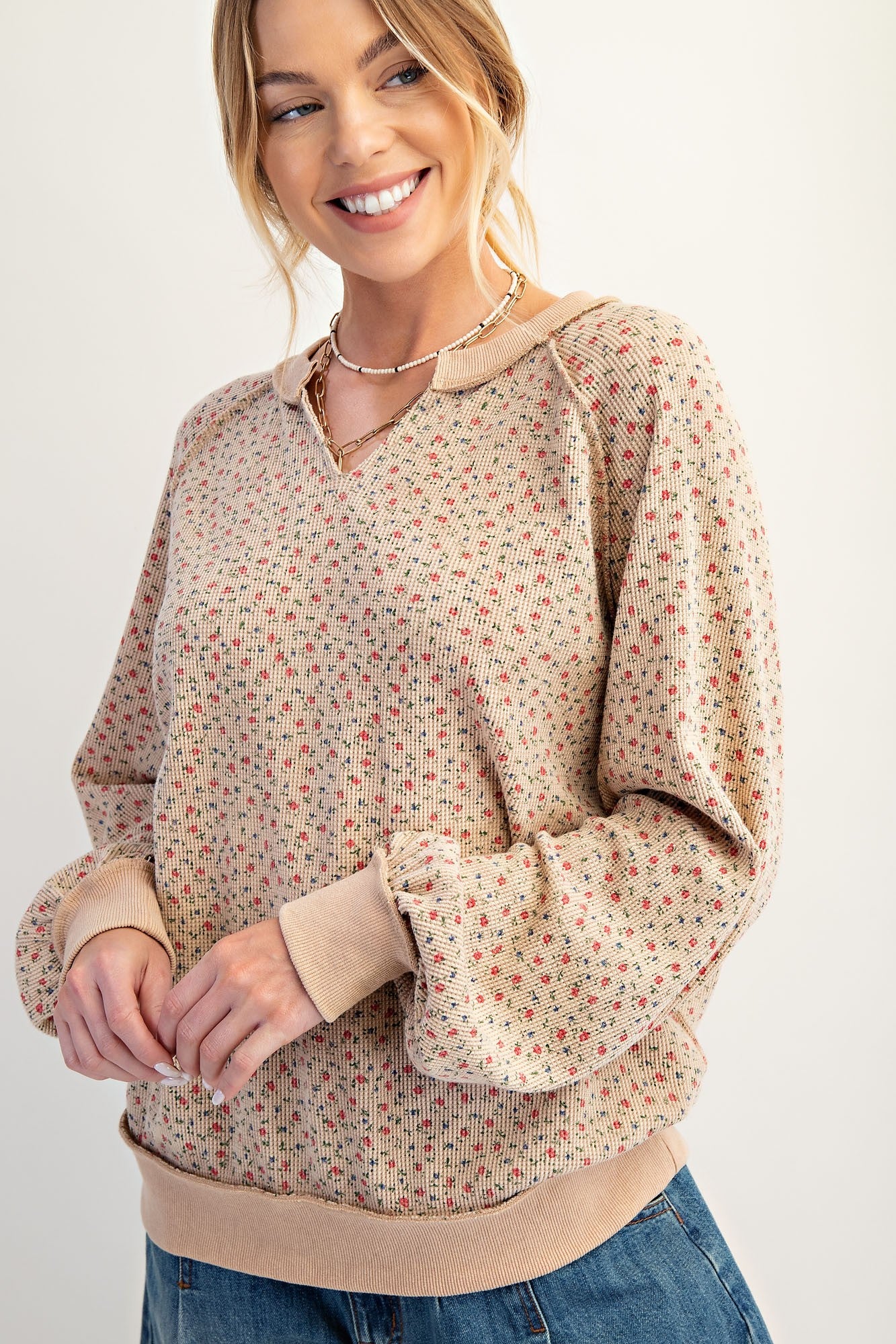 Addy Textured Floral Raglan Sleeve Top - Be You Boutique