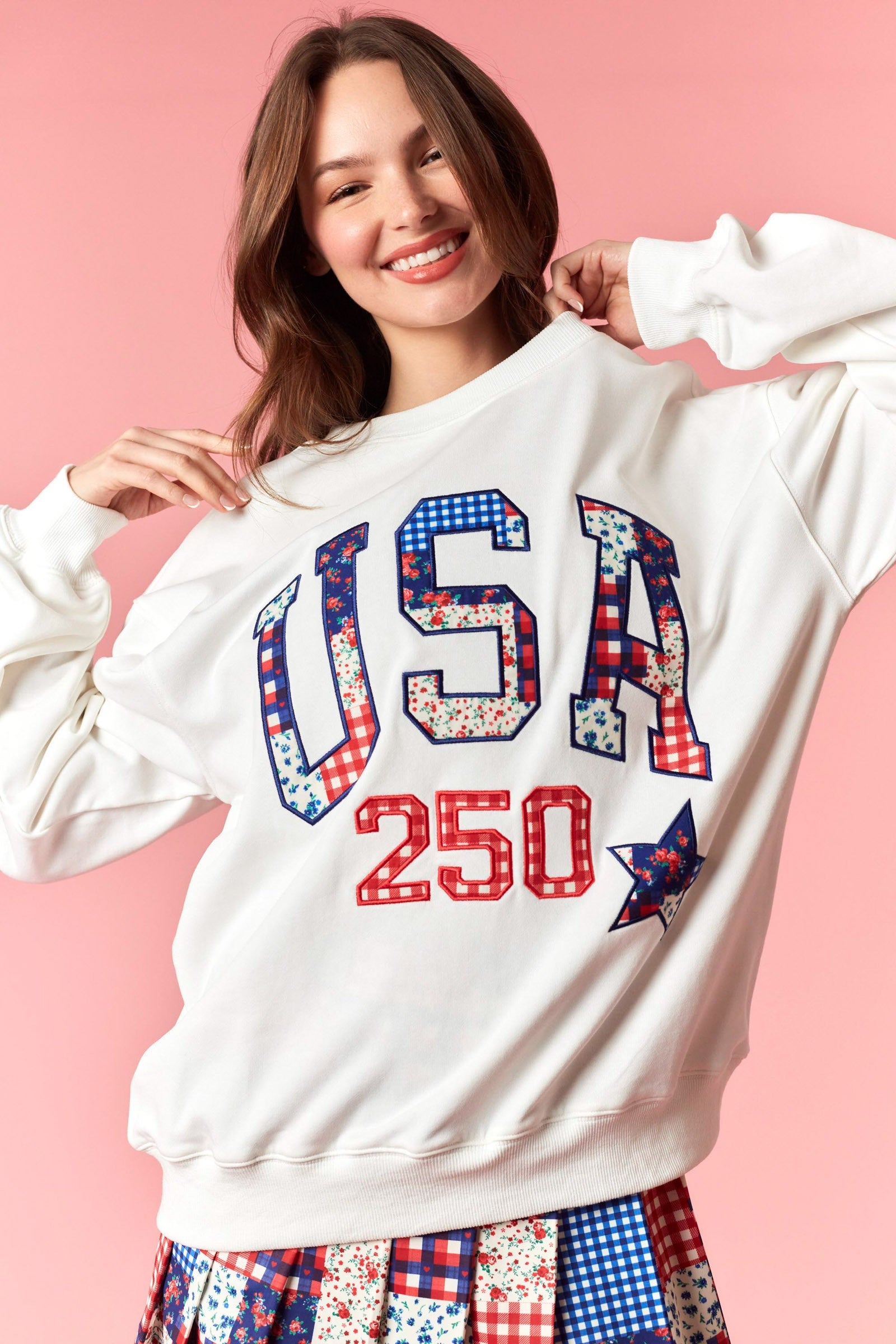 PEACH LOVE Benny USA graphic pullover sweatshirt featuring bold 137 graphic design on soft fabric, casual and stylish.