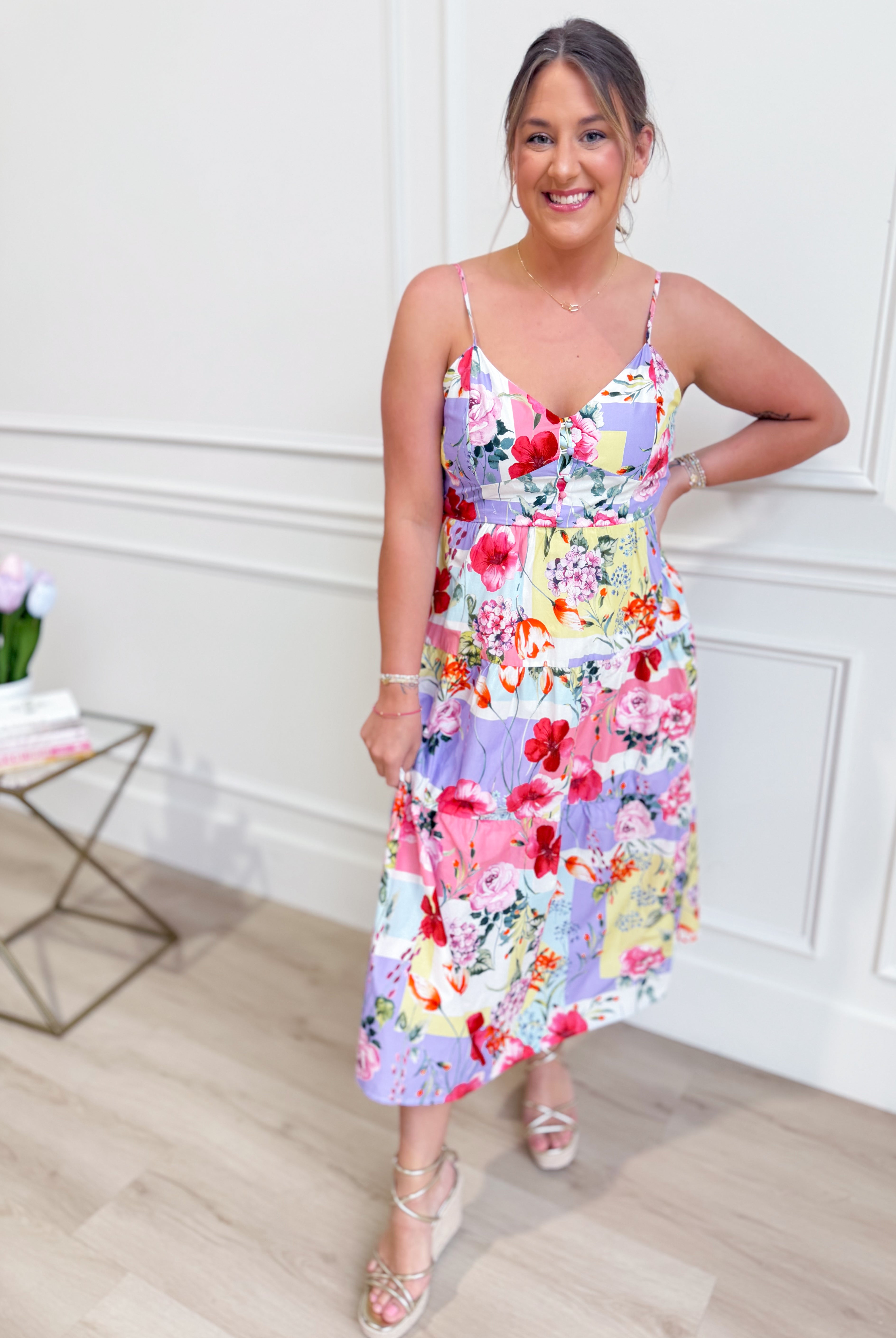 ENTRO Dave floral patchwork dress, a stylish 125 dressy dress with colorful floral patterns and elegant design details.
