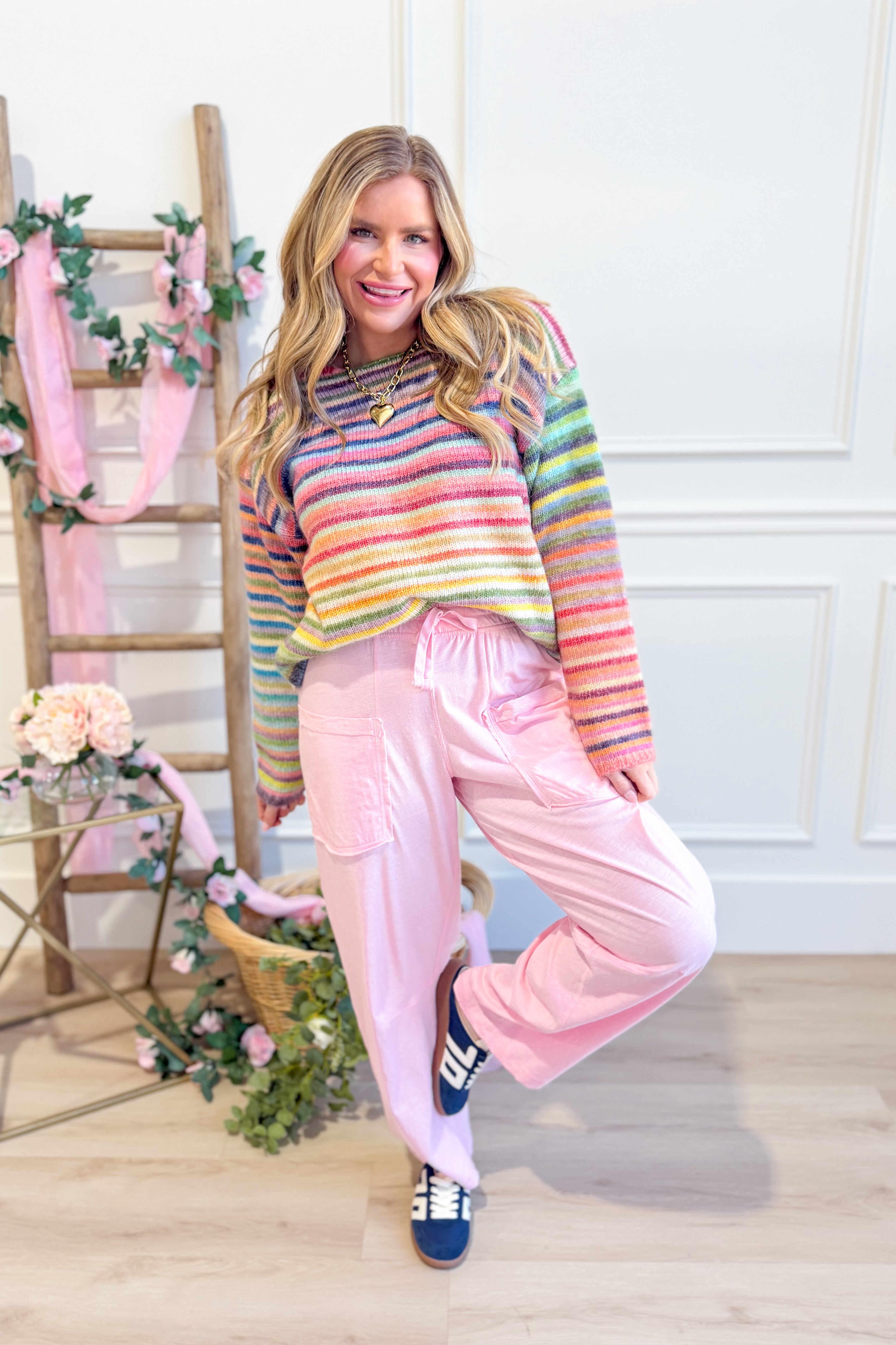 Raé Mode Bella Cotton Barrel Pant in beige, relaxed fit 156 pants with wide leg and high waist, casual and comfortable style.
