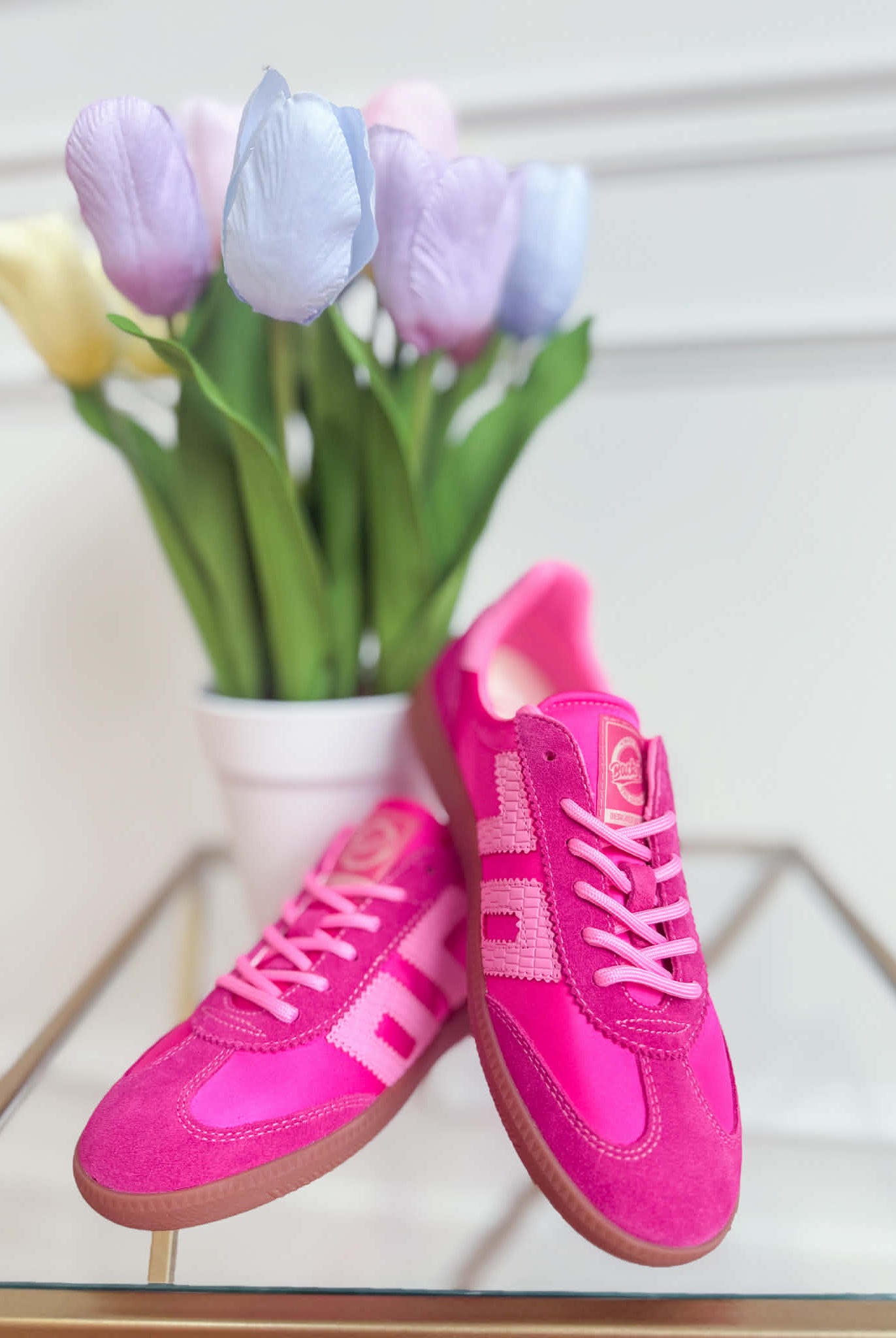 BACK 70 Ghost Sneakers in Two Tone Pink, 205 sneakers with a stylish pink and white design, displayed on a white background.