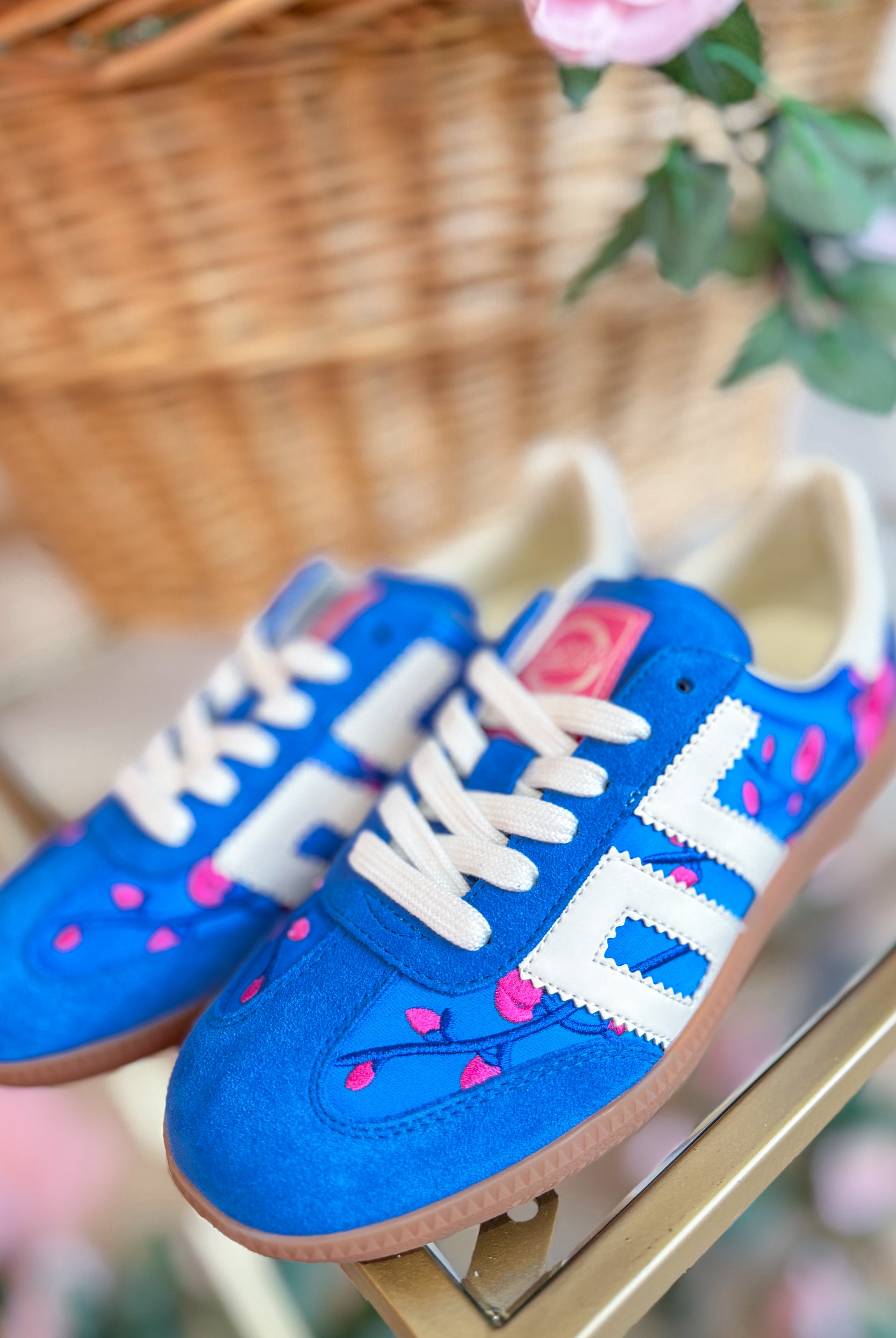 BACK 70 Ghost Sneakers 205 with floral French blue design, featuring a sleek 3D rendering and stylish sneaker details.