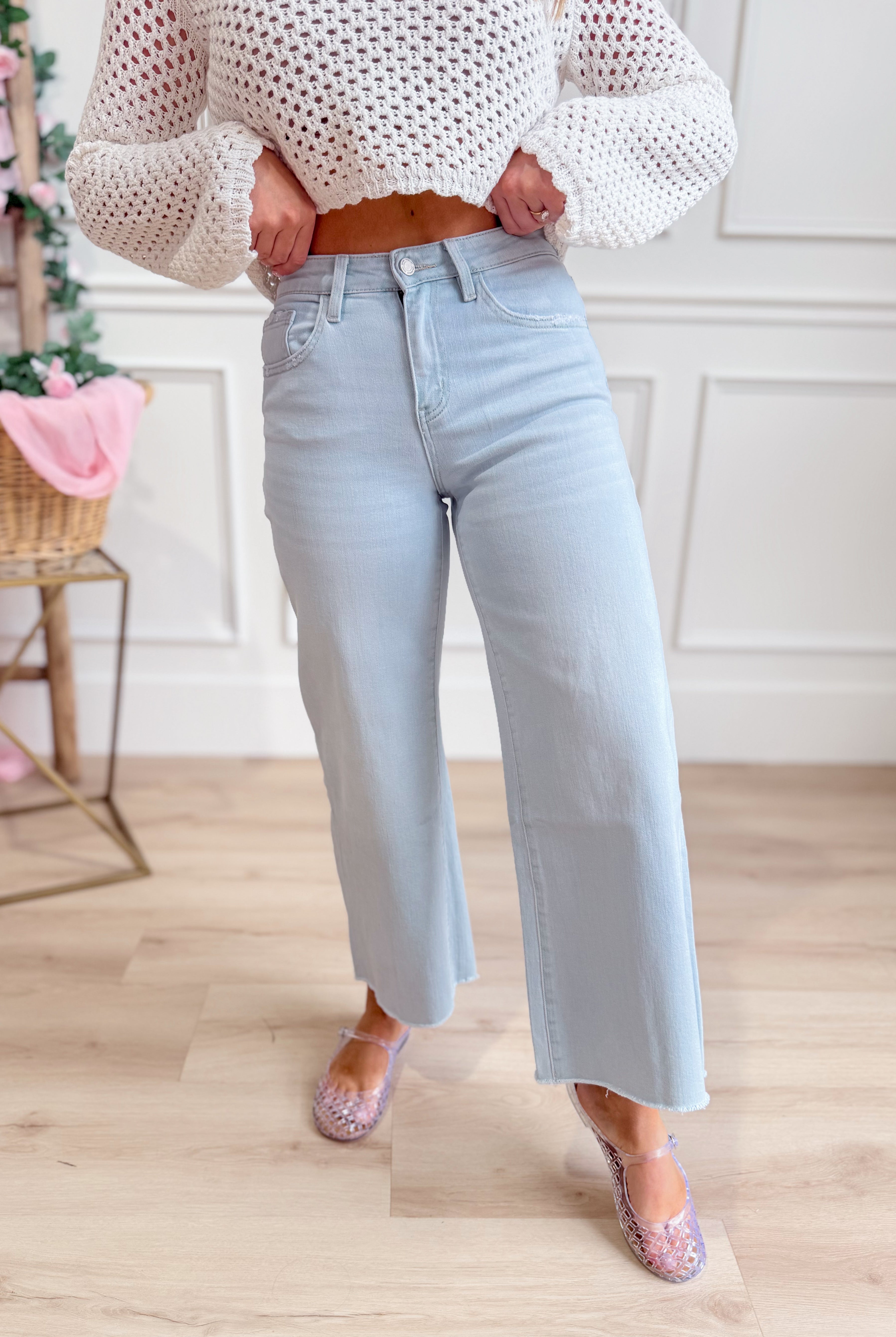 Vervet Olivia high rise wide leg core jeans in light wash denim, showcasing the relaxed fit and classic style.