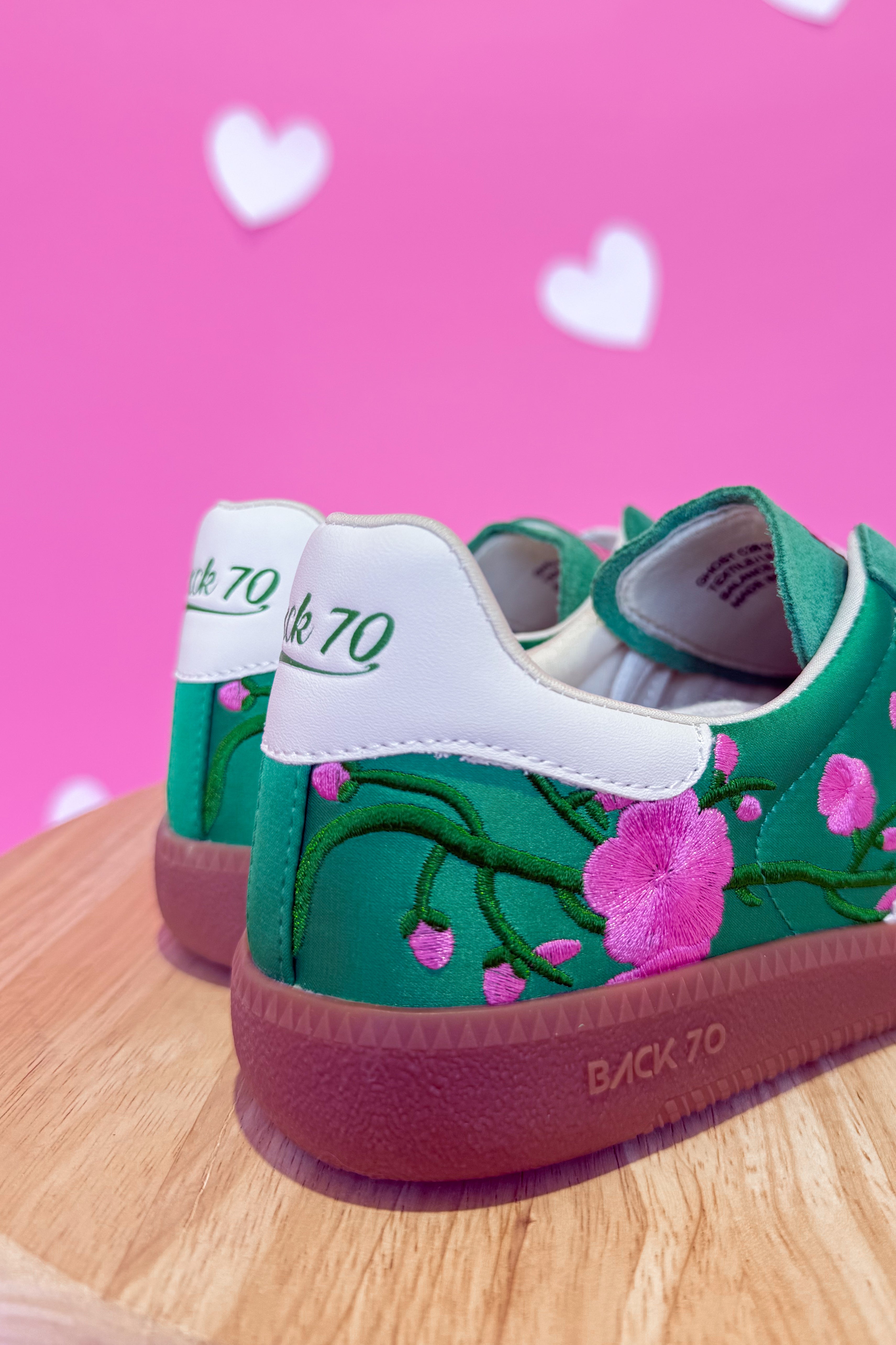 BACK 70 Ghost Sneakers 205 with floral green design, featuring stylish casual sneakers with vibrant floral accents.