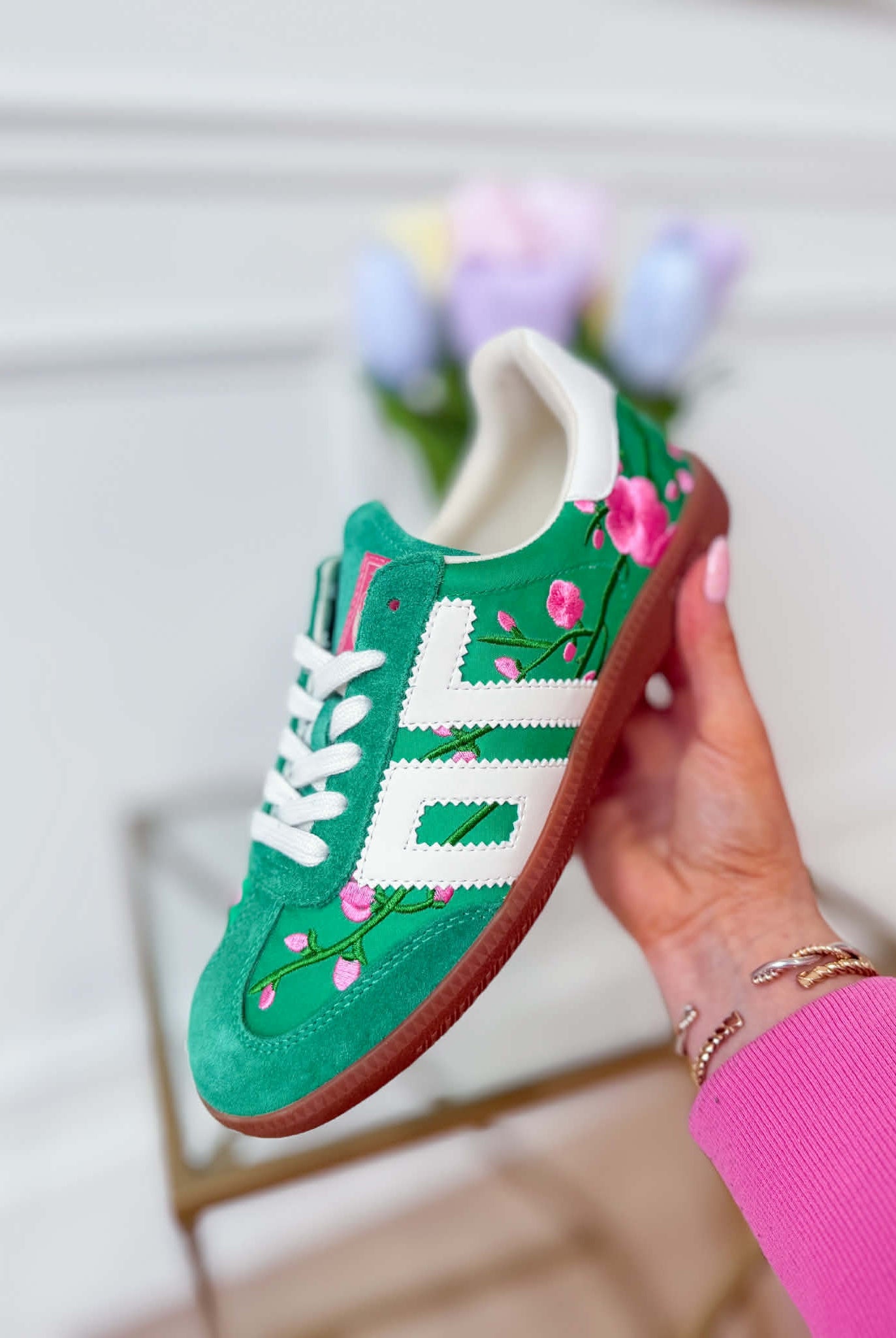 BACK 70 Ghost Sneakers 205 with floral green design, featuring stylish sneakers with vibrant floral accents.
