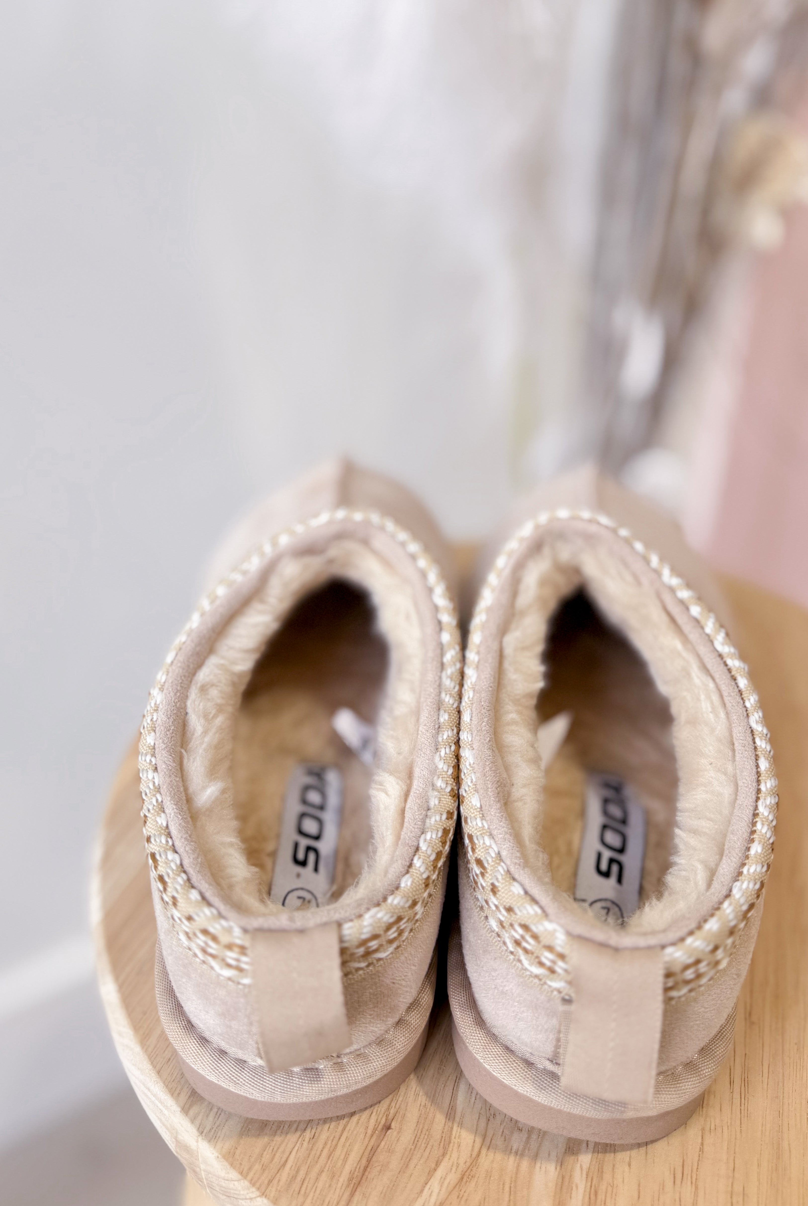 Soda Simmon Cozy Slides - Be You Boutique