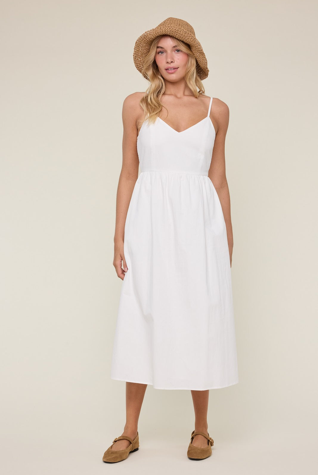 WISHLIST Rita Cami Casual Midi Dress in a flowy, sleeveless design with a relaxed fit, perfect for everyday wear.