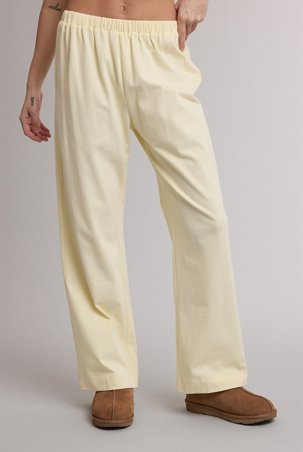 WISHLIST Kailee Butter Basic Soft Knit Pant in light beige, featuring a relaxed fit and elastic waistband, perfect for casual wear.