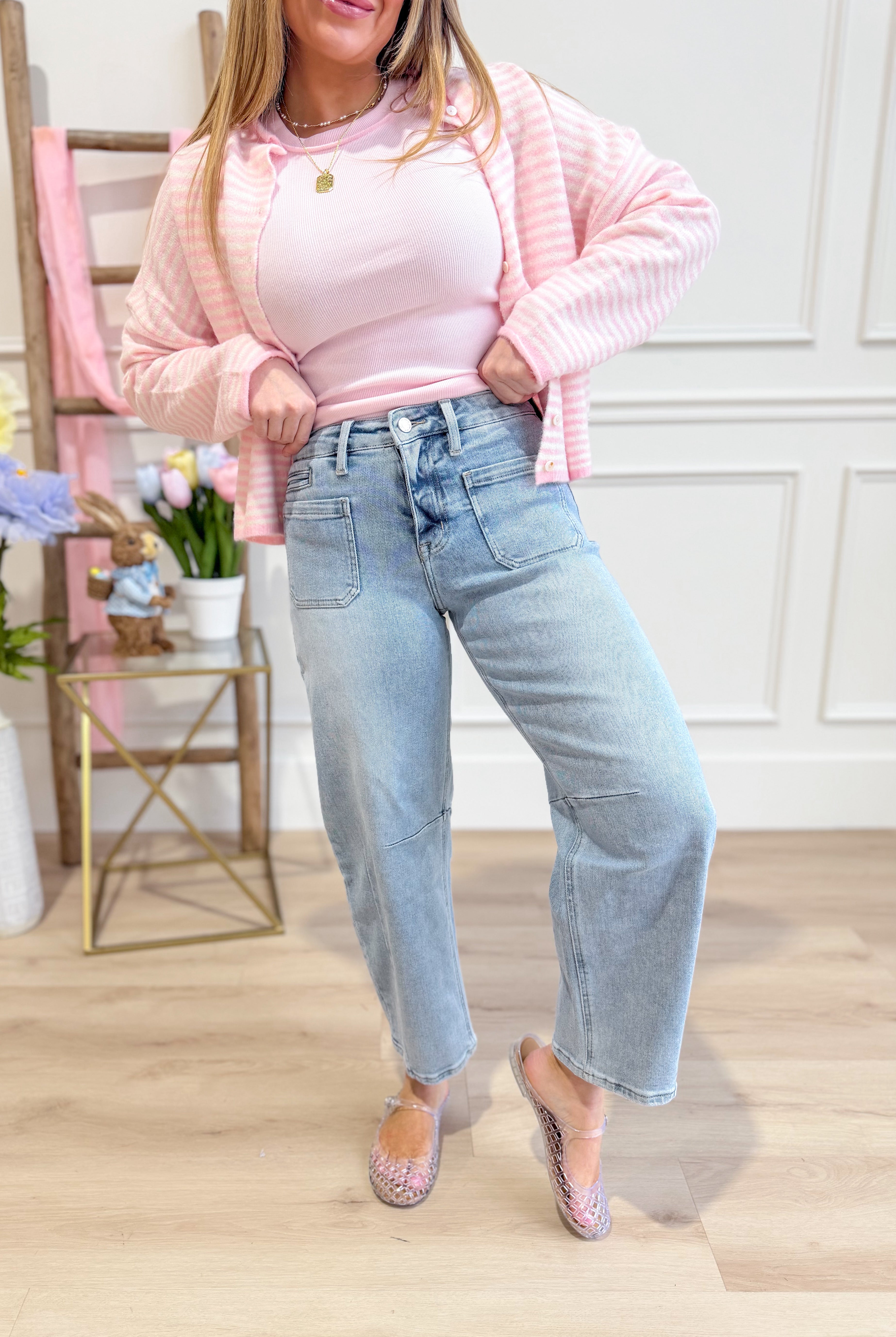 Vervet Kate Super High Rise Barrel Jeans in 146 Core style, showcasing classic denim with a high waist and relaxed fit.