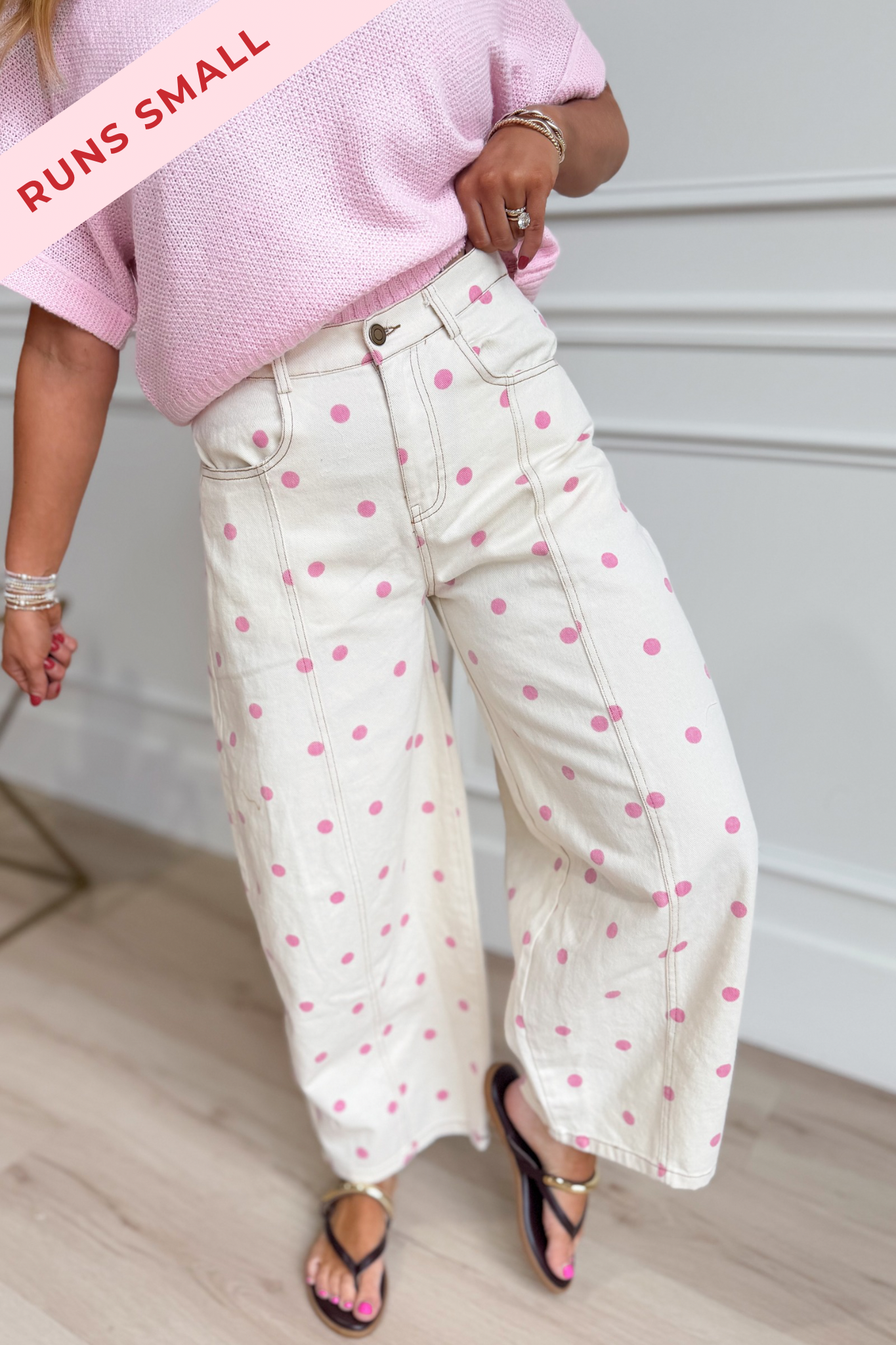 Pink polka dot barrel jeans by PEACH LOVE, 147 novelty jeans with a relaxed fit and stylish polka dot pattern.