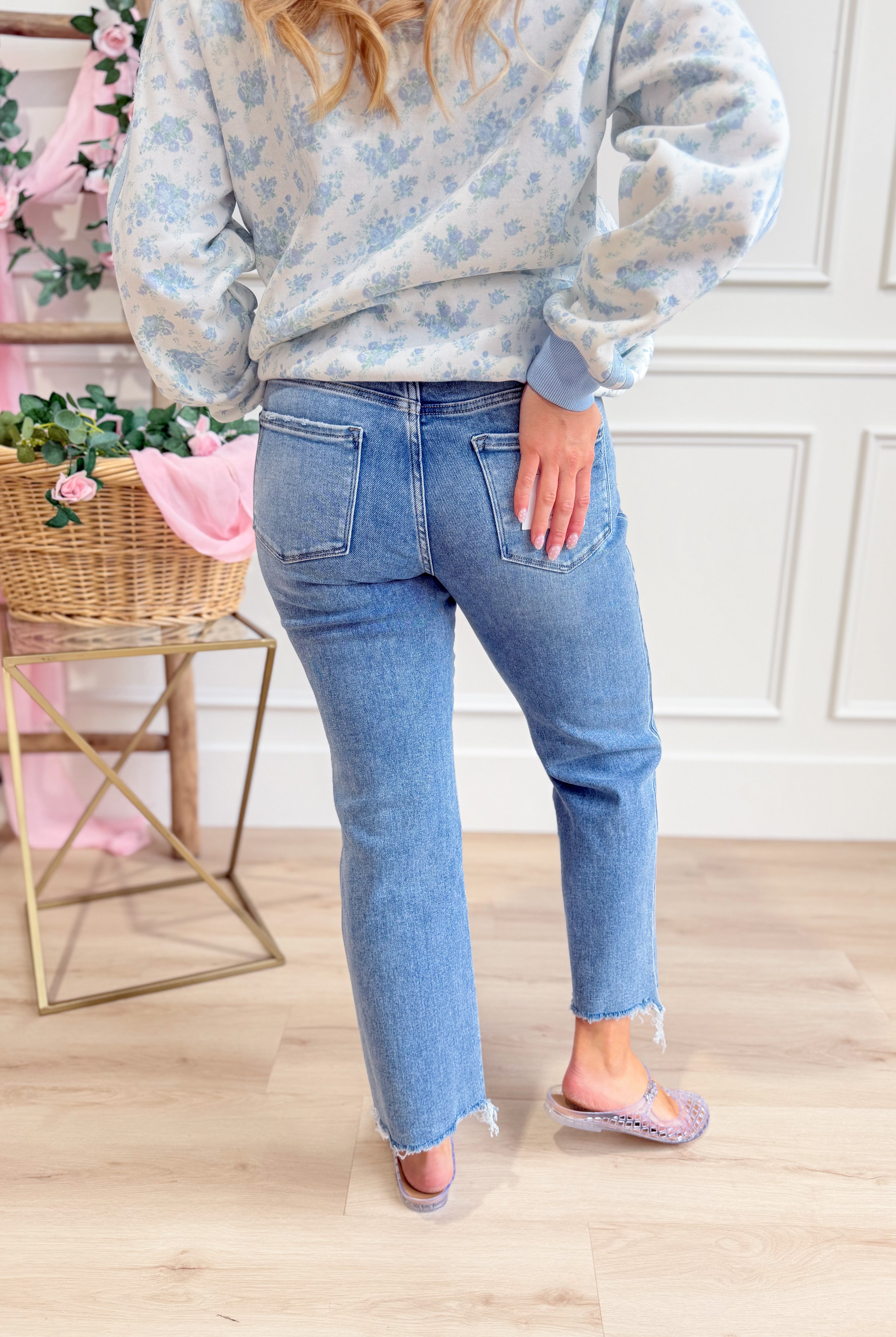 Vervet Oliver high-rise straight leg jeans from the 146 Core Jeans collection, shown in classic denim with a fitted waist.