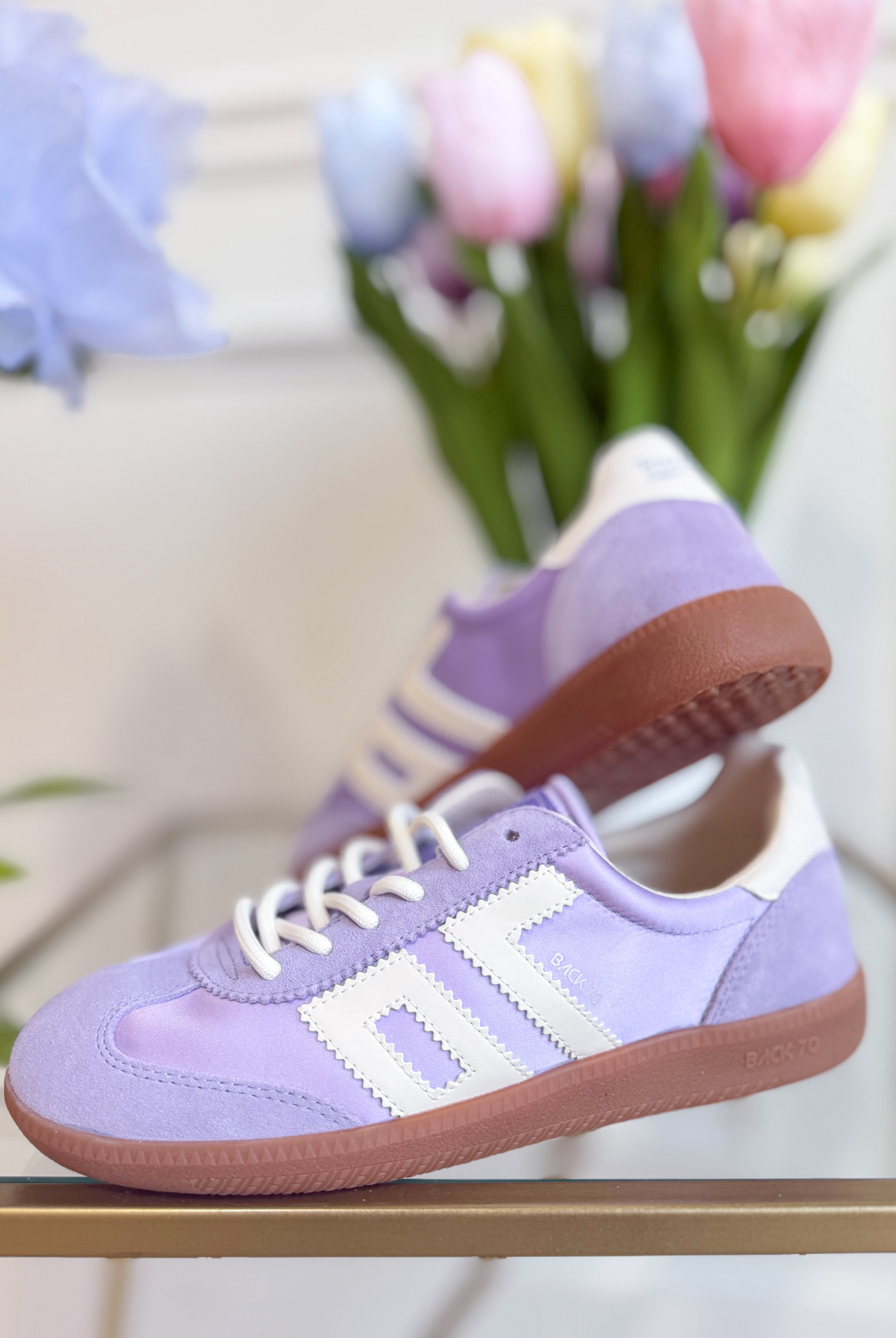 BACK 70 Ghost Sneakers in violet, 205 style, featuring a sleek design with vibrant purple color and modern sneaker details.