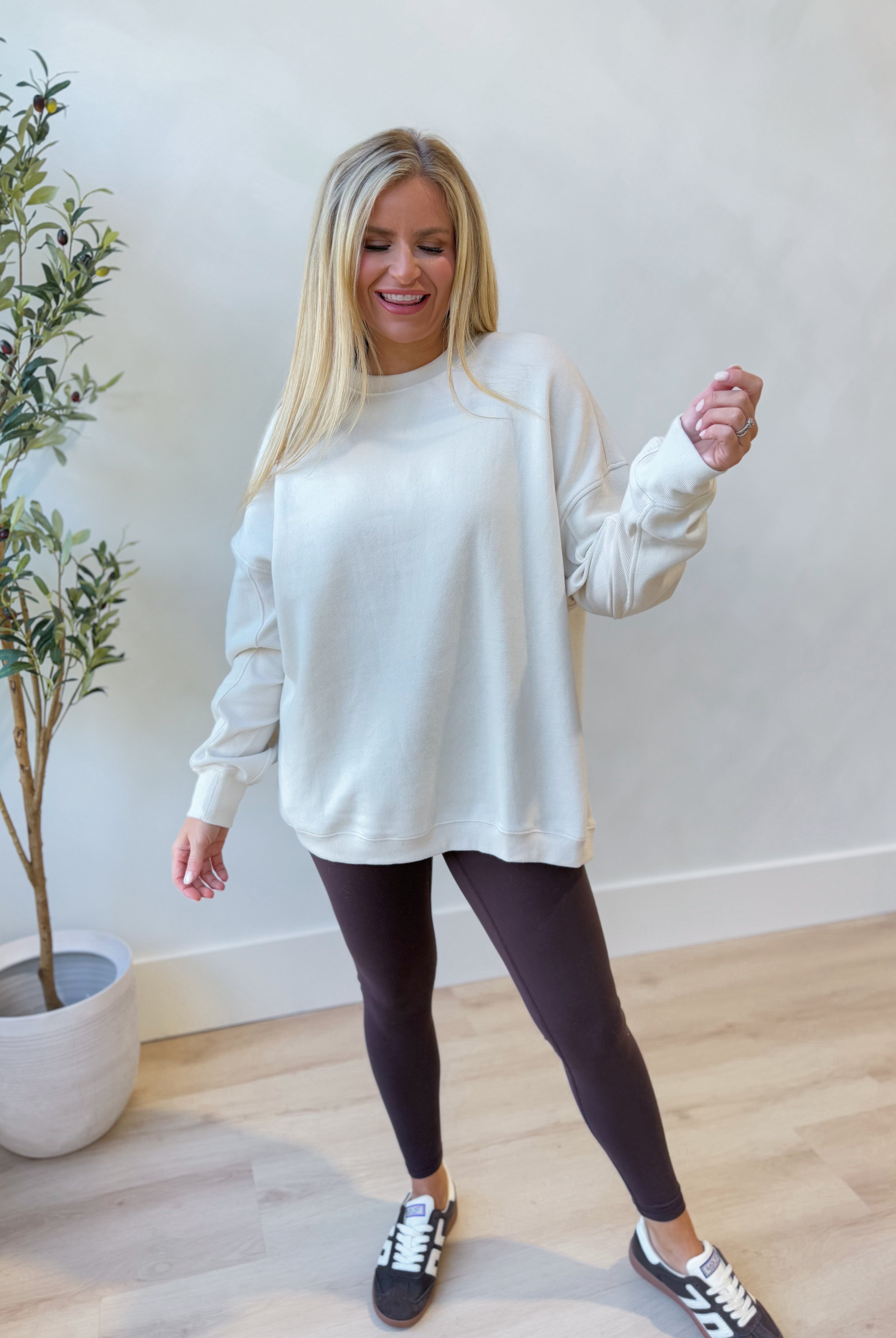 Molly V Waist Full Length Legging - Be You Boutique