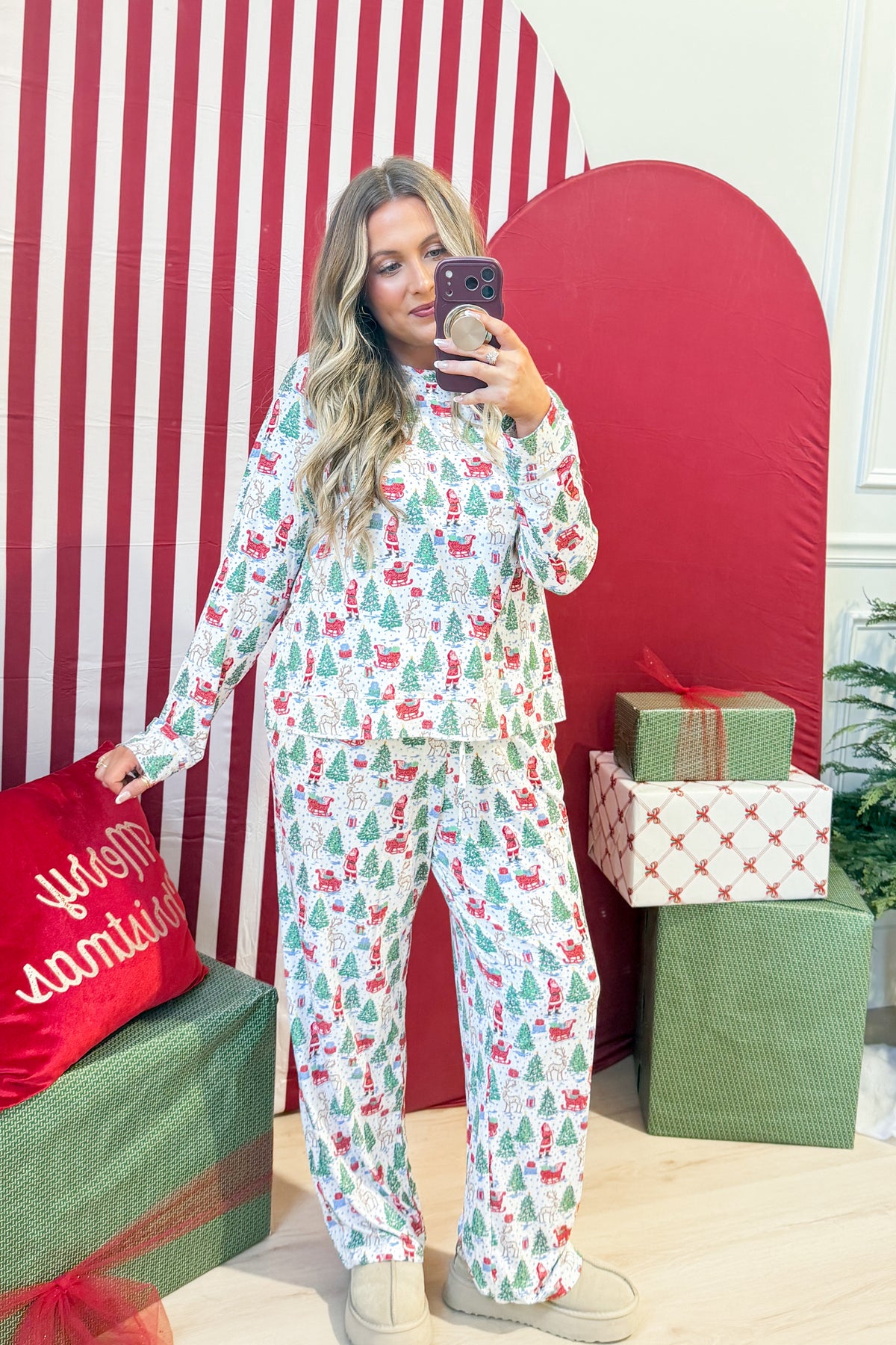 Mary Square Annie Tidings and Toile pajama set with long pants in festive toile print