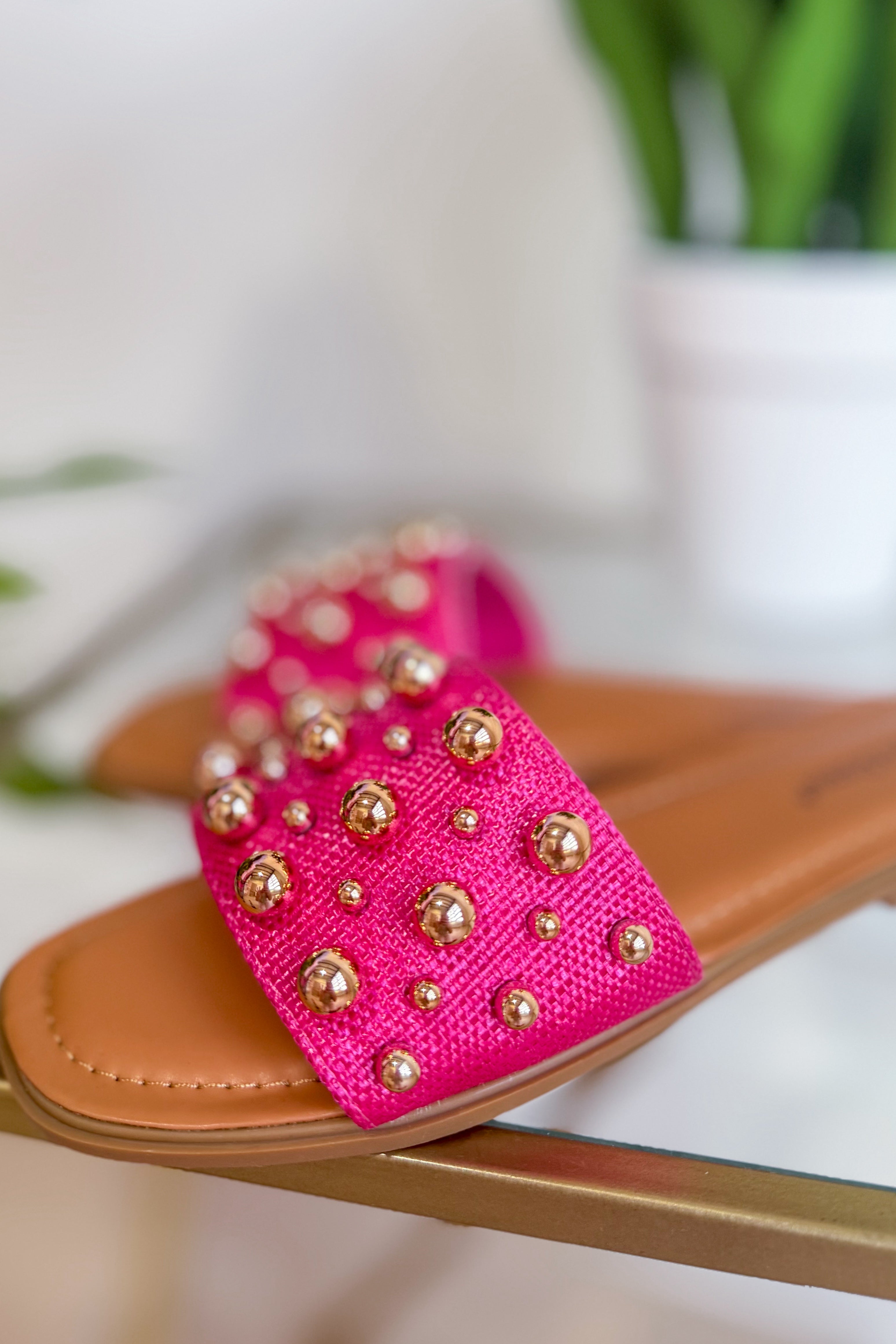 Soda Empress Fuschia Crossover Sandal - Be You Boutique