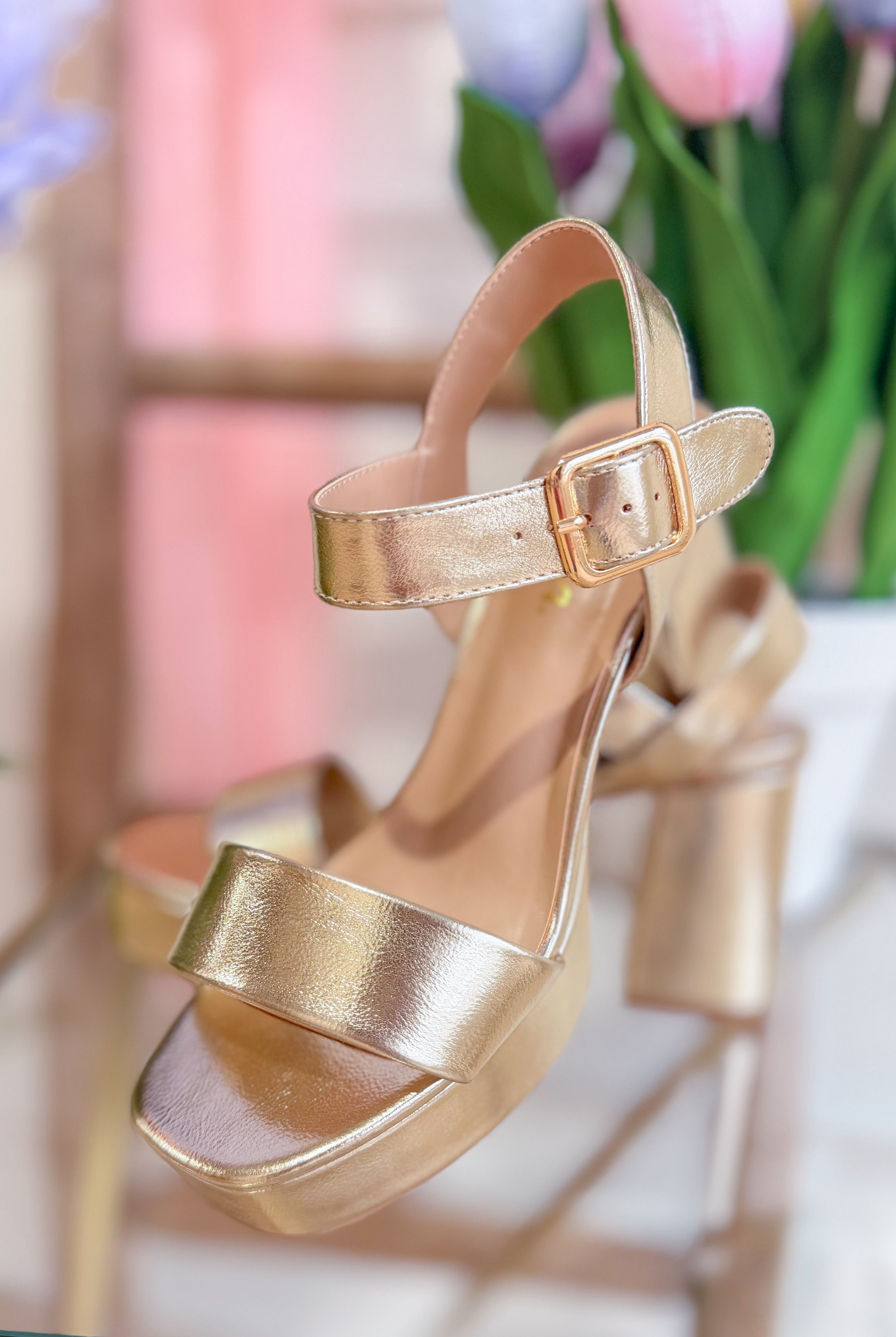 FONSE DYNAMIC Macey Gold Matte Block Heel shoe with a sleek gold finish and sturdy block heel for stylish comfort