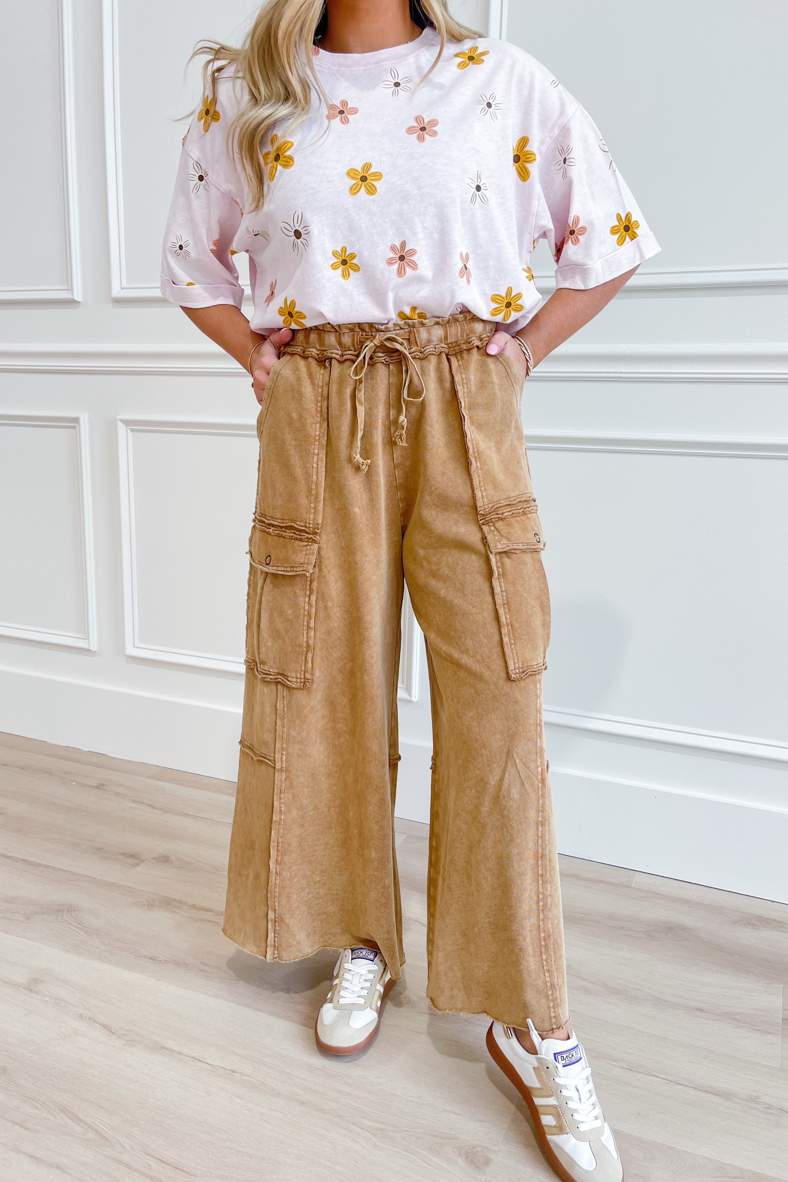 EASEL Mateo Mineral Washed Wide Leg Cargo Pants in neutral color with large side pockets and relaxed fit, size S to 3X.