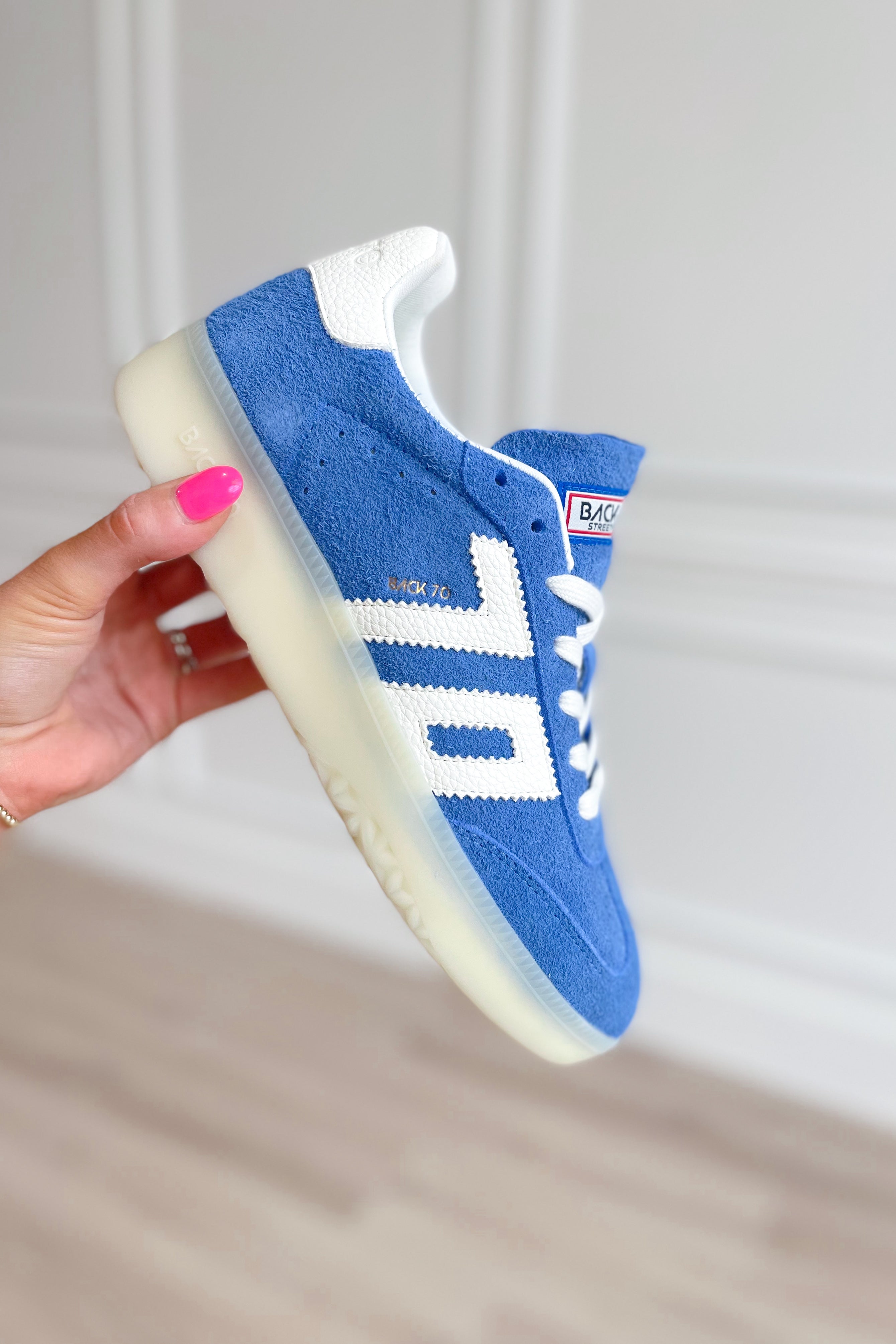 BACK70 Boston 2505 Sneaker in Blue - Be You Boutique