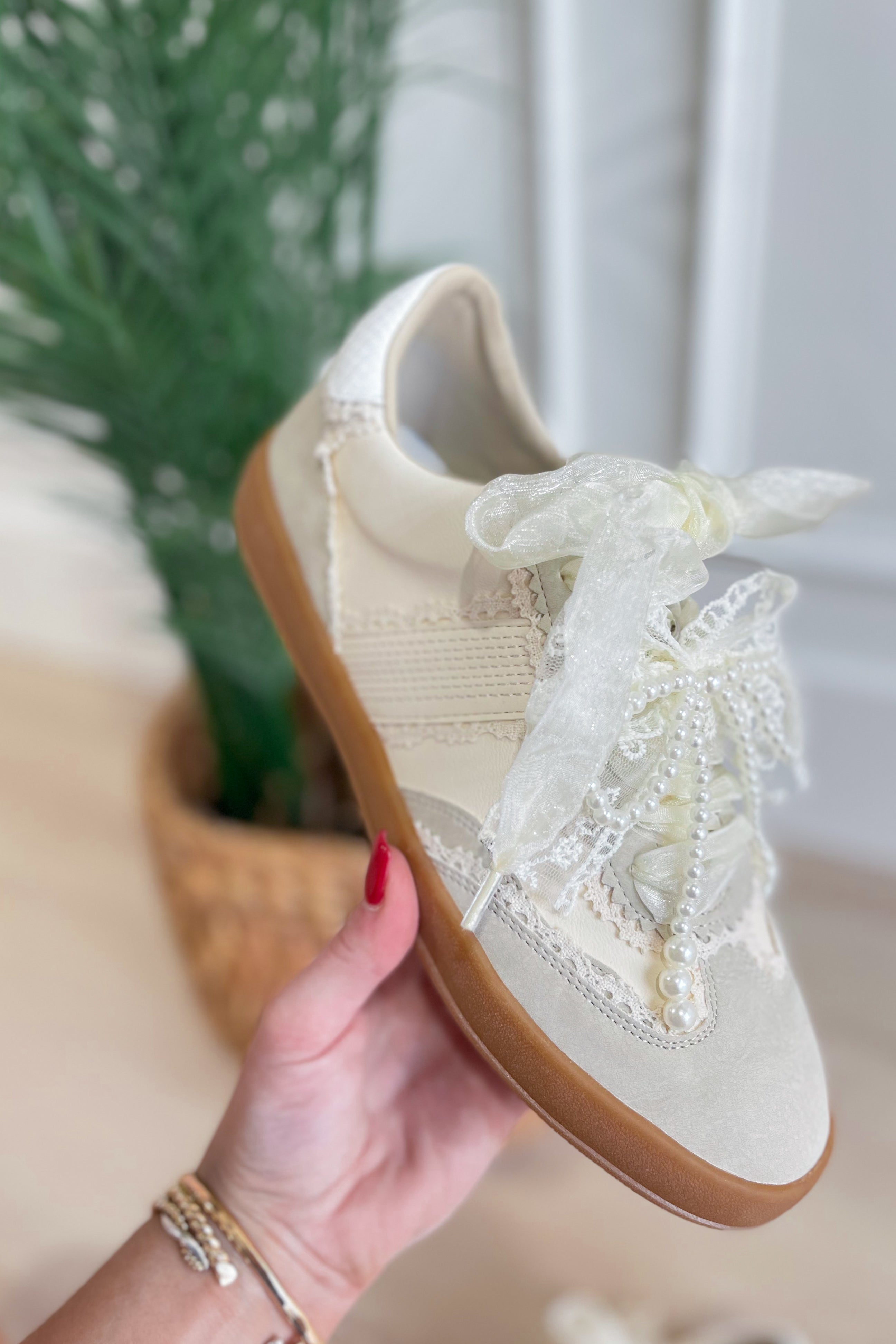 MIIM Dixie Pearly White Sneaker - Be You Boutique