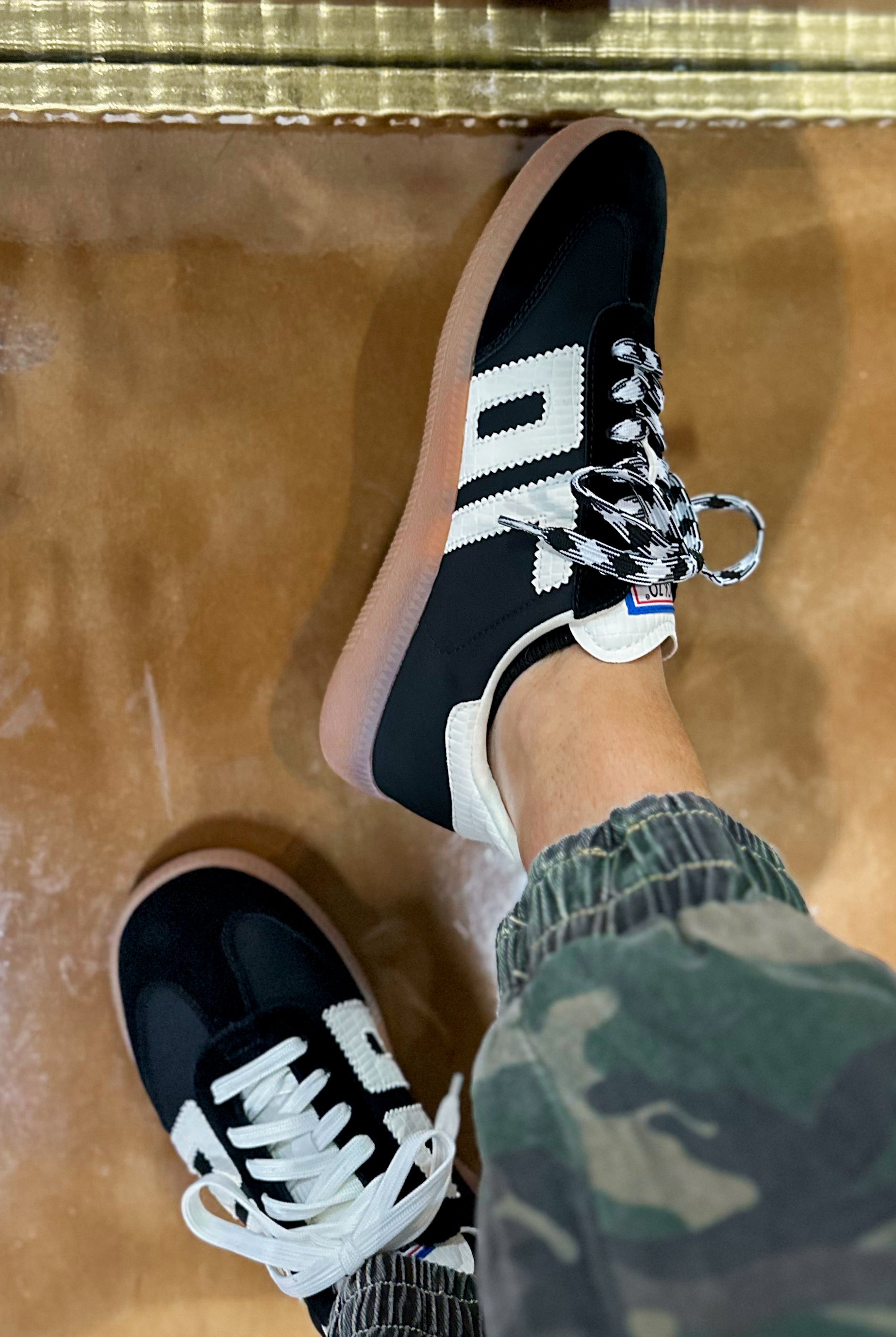 BACK70 Ghost Sneaker - Black - Be You Boutique