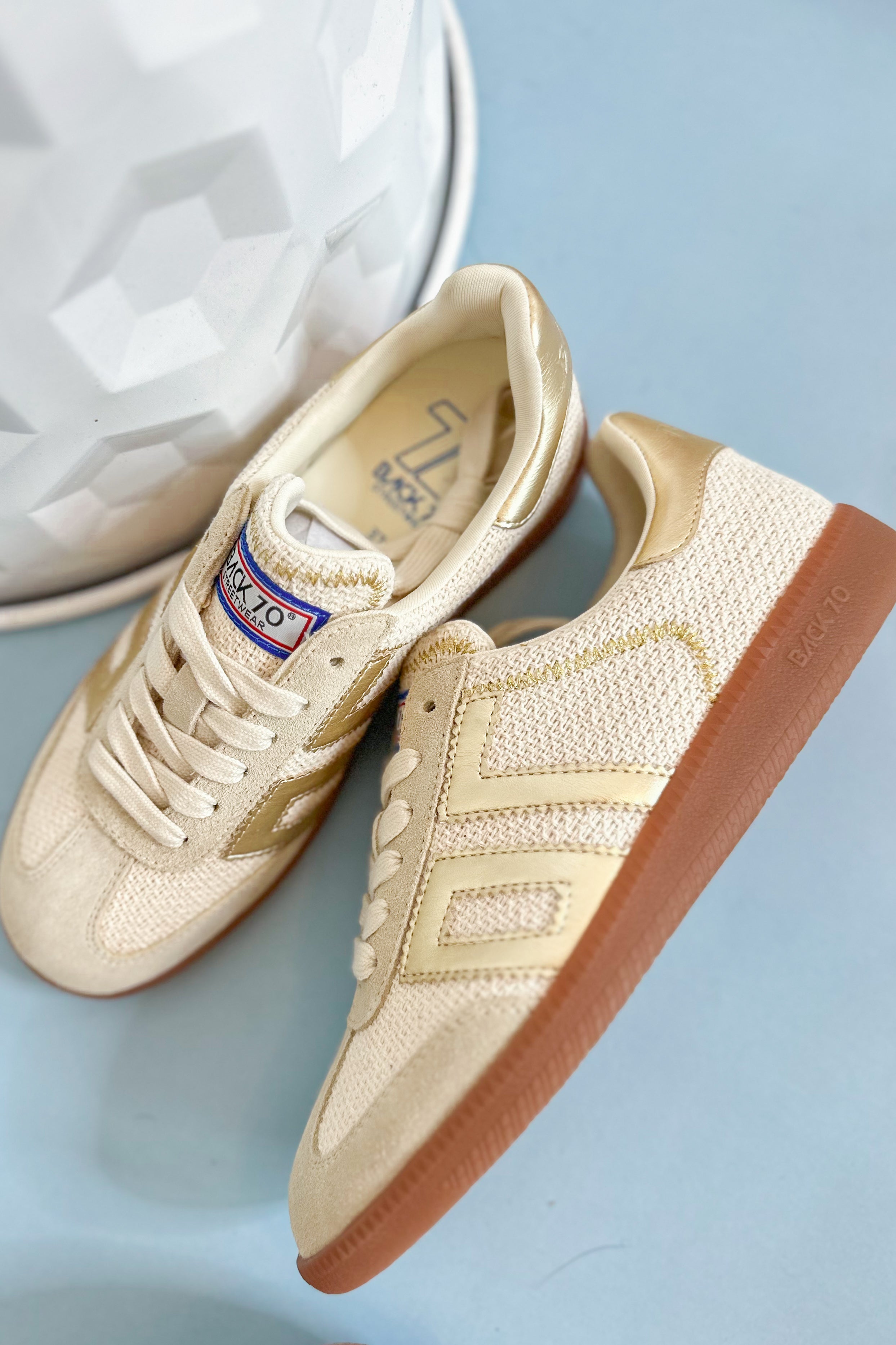 BACK70 IUTA 2512 Sneakers in Gold - Be You Boutique