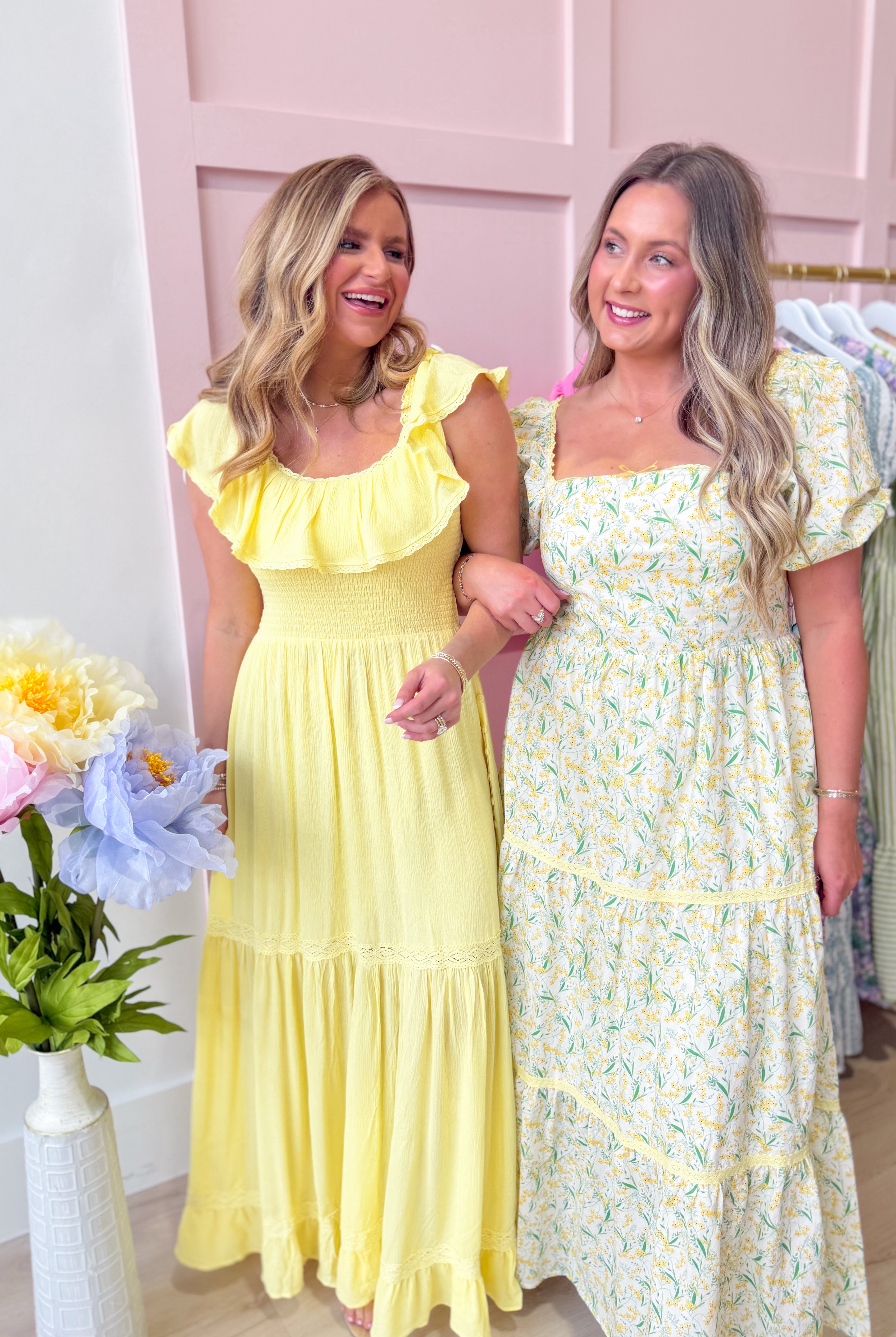 IN LOOM Randy Ruffled Flounce Collar Maxi Dress in elegant fabric, featuring a ruffled collar and flowing silhouette.