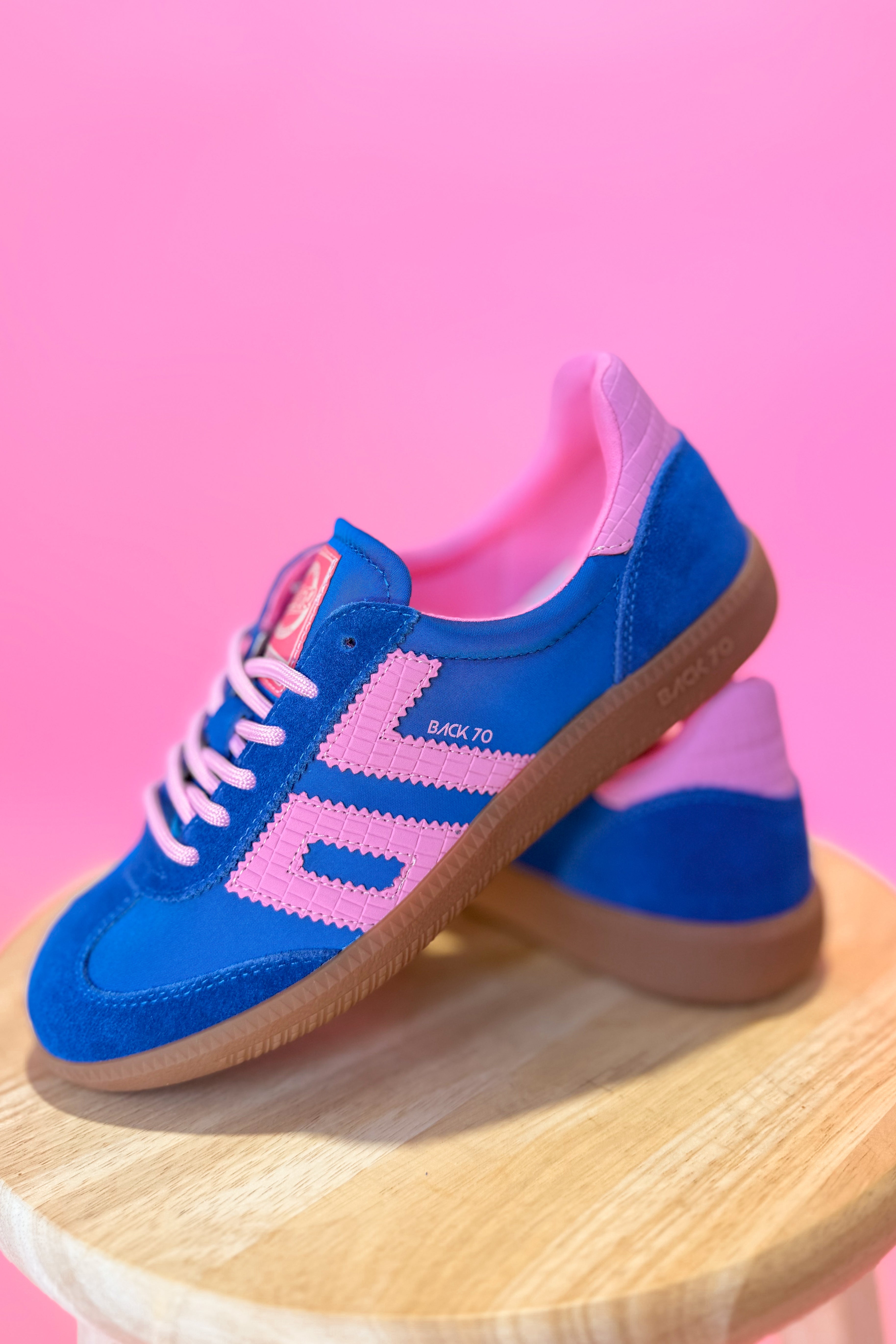 BACK70 Ghost Sneakers in blue and pink, 205 sneaker style, showcasing the sporty design and vibrant color accents.