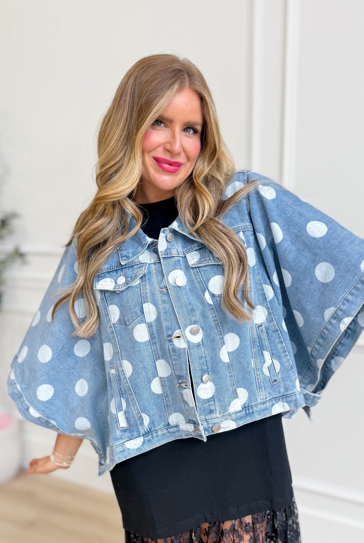 TWENTIFOURTH Otis Polka Dot Cape Button Down Jacket, stylish 140 outerwear with polka dot pattern and button details