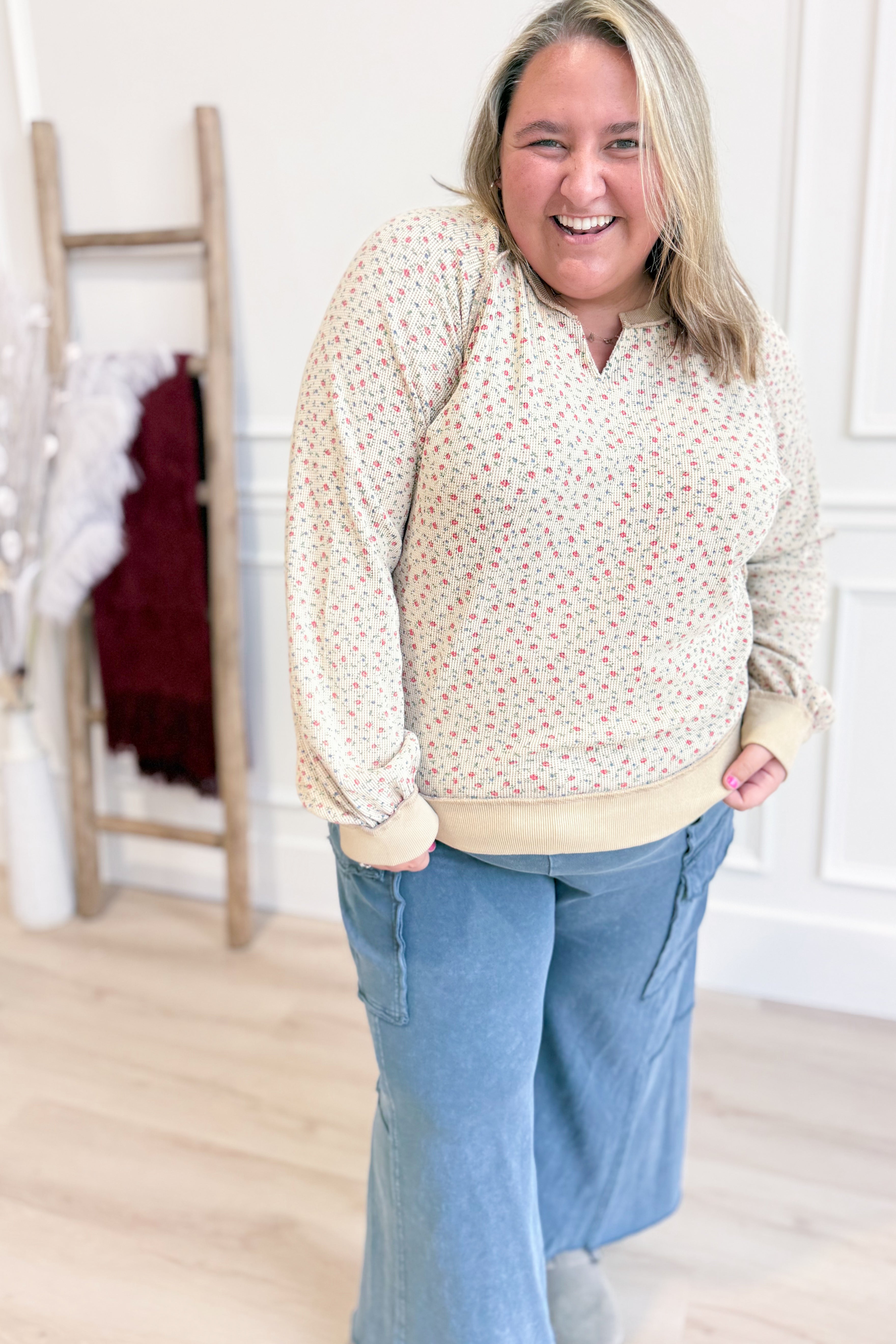 Addy Textured Floral Raglan Sleeve Top - Be You Boutique