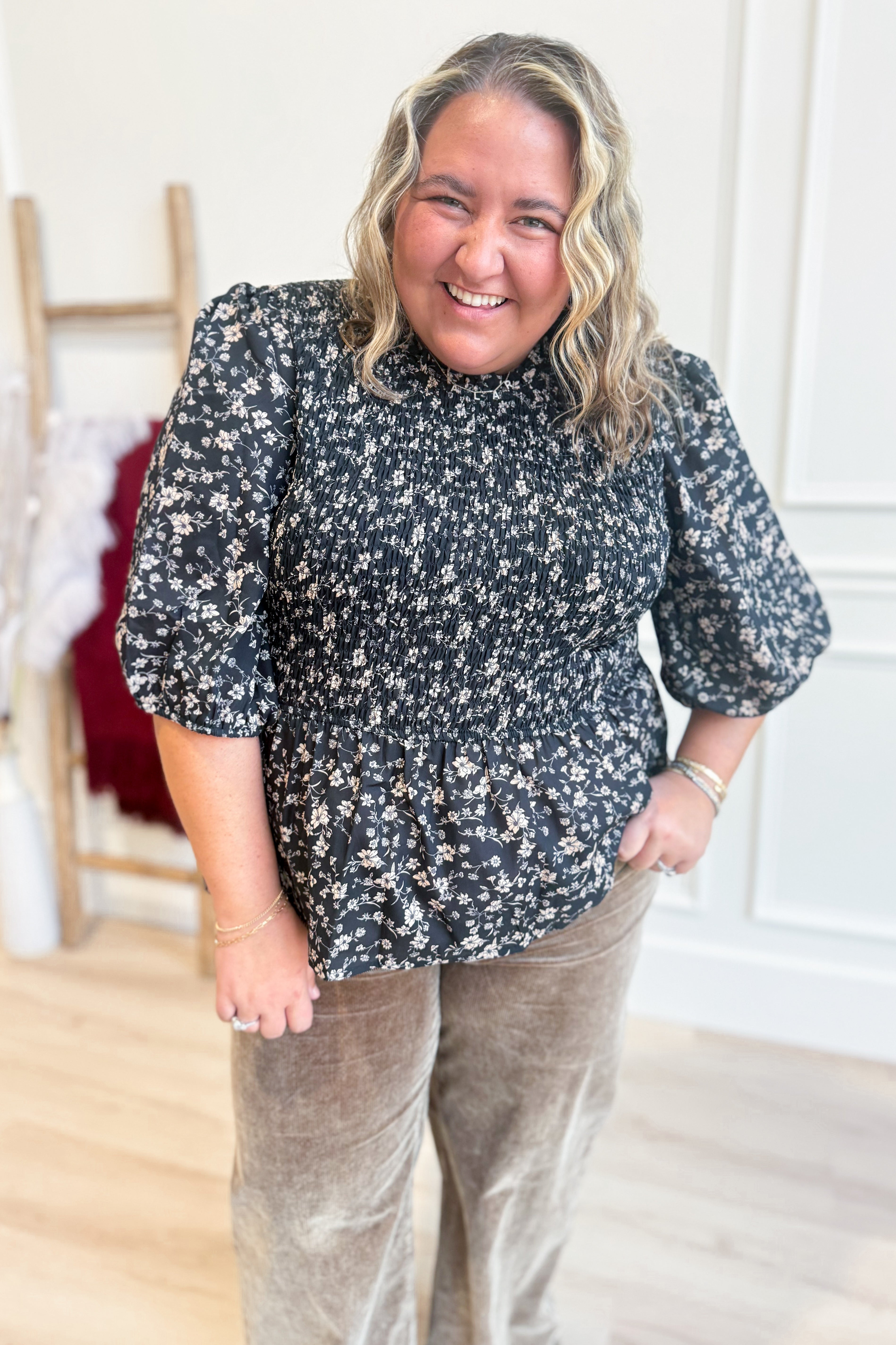 Bethany Bubble Sleeve Top - Be You Boutique