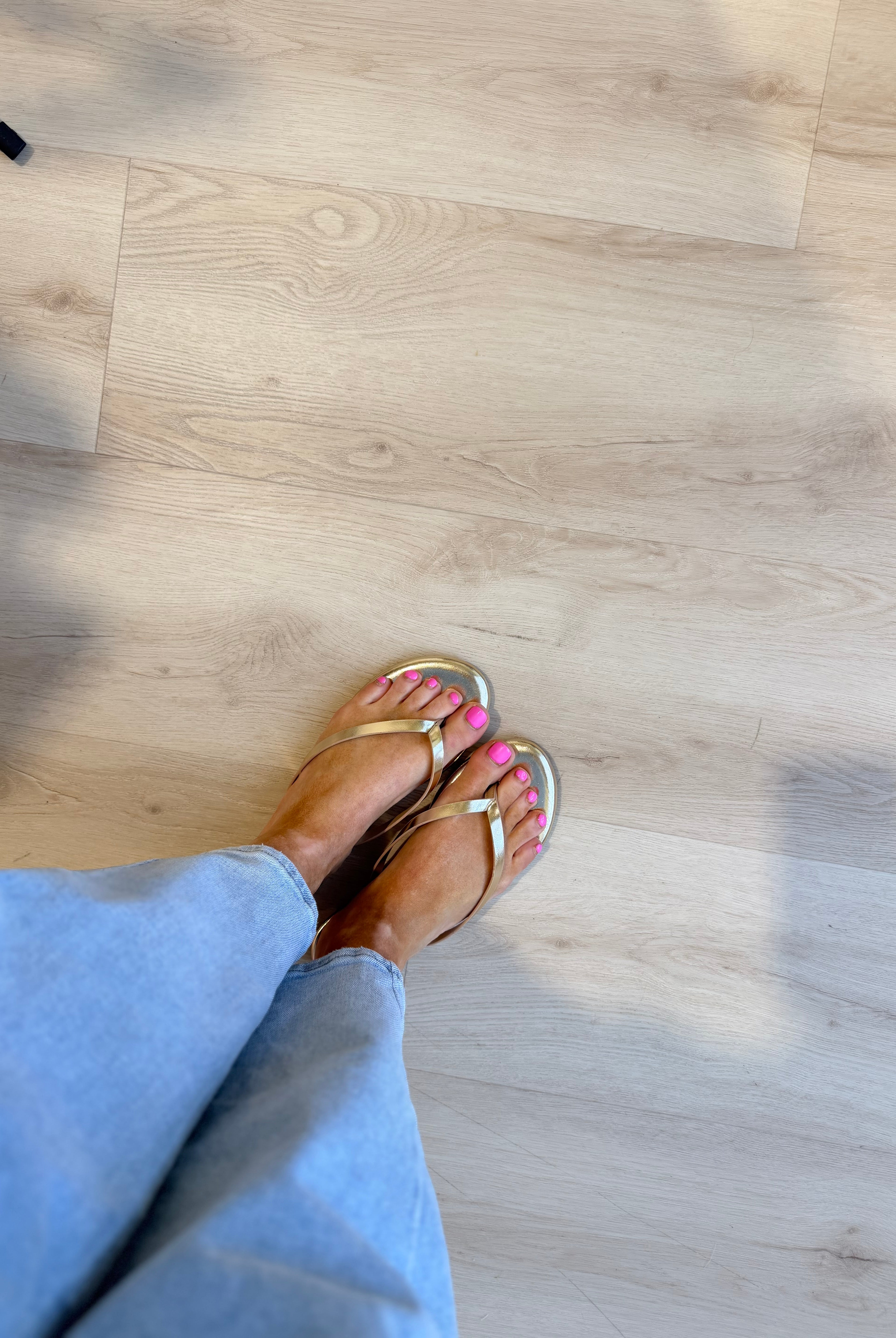 Berness Kimora Gold Metallic Sandal featuring a sleek design and metallic finish, perfect for stylish summer footwear.