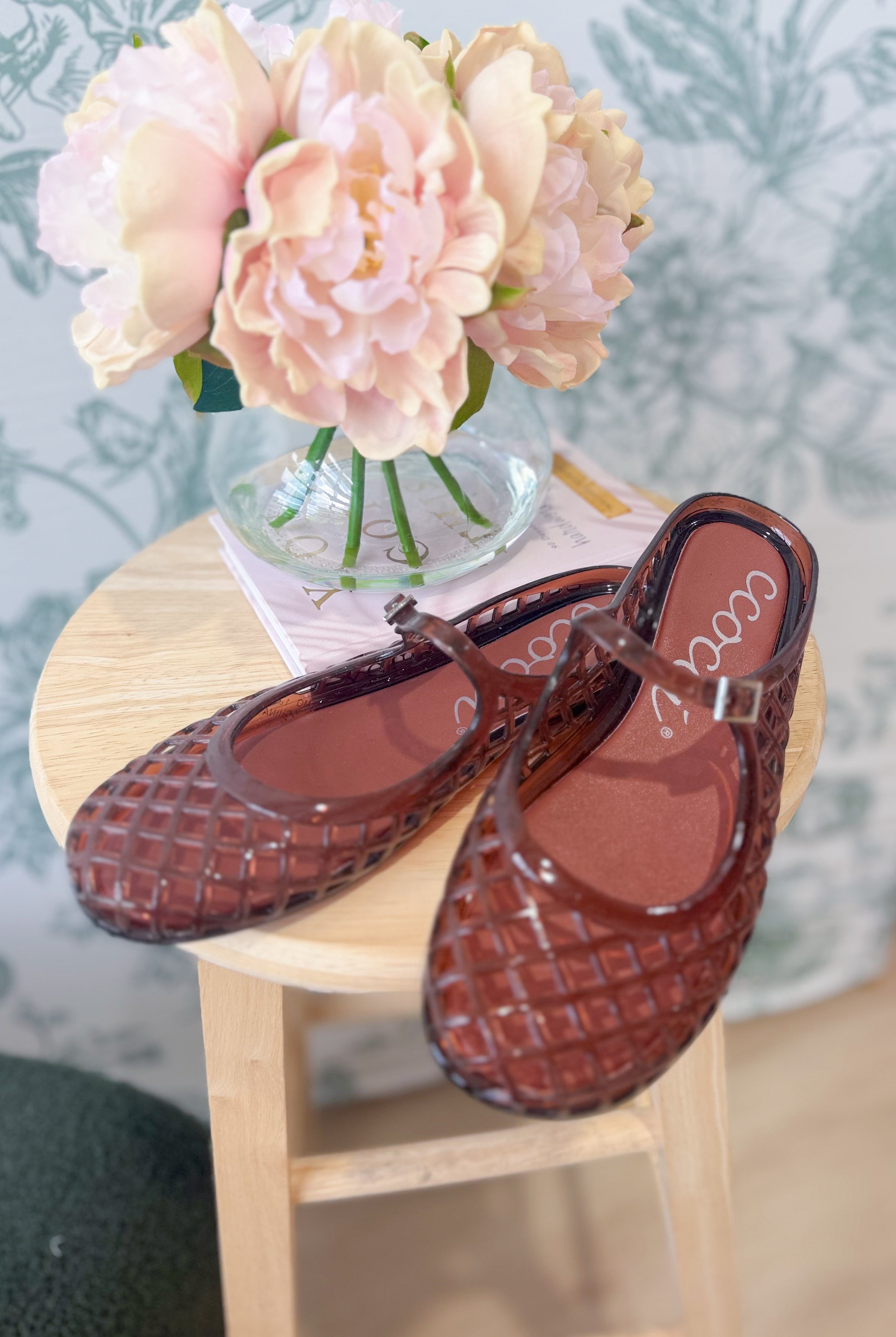 Ccocci Nemo brown round toe mesh Mary Jane flat, stylish and comfortable women's 212 other shoes with a classic design.