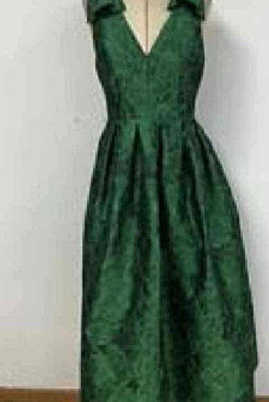 Lynette Textured Sleeveless Holiday Dress - Be You Boutique