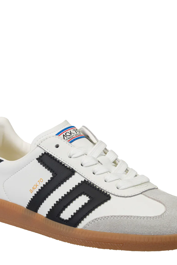 BACK70 Cloud Sneaker - White Black - Be You Boutique