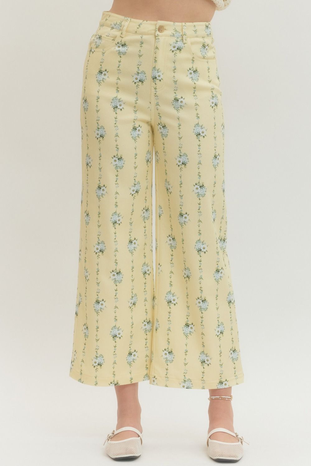 Larry Floral Straight Leg Pant from ENTRO, 147 Novelty Jeans with vibrant floral pattern and classic straight-leg fit.