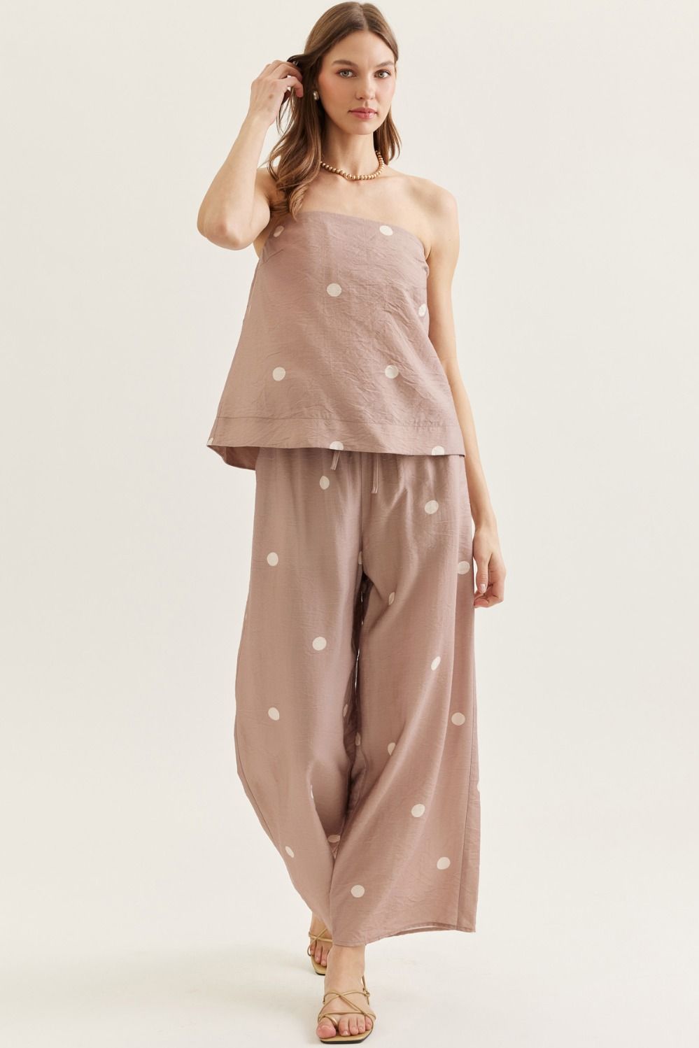ENTRO Kyle Polka Dot Wide Leg Pants, stylish 156 pants featuring a polka dot pattern and wide-leg design, shown on model.