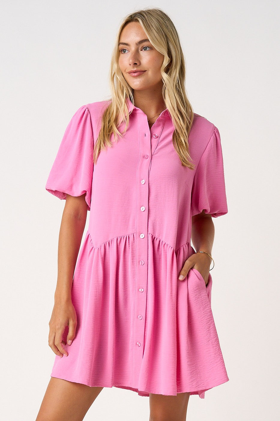 Minnie Airflow scallop waist dress by MITTOSHOP, casual dress featuring a flowy design and scalloped details.