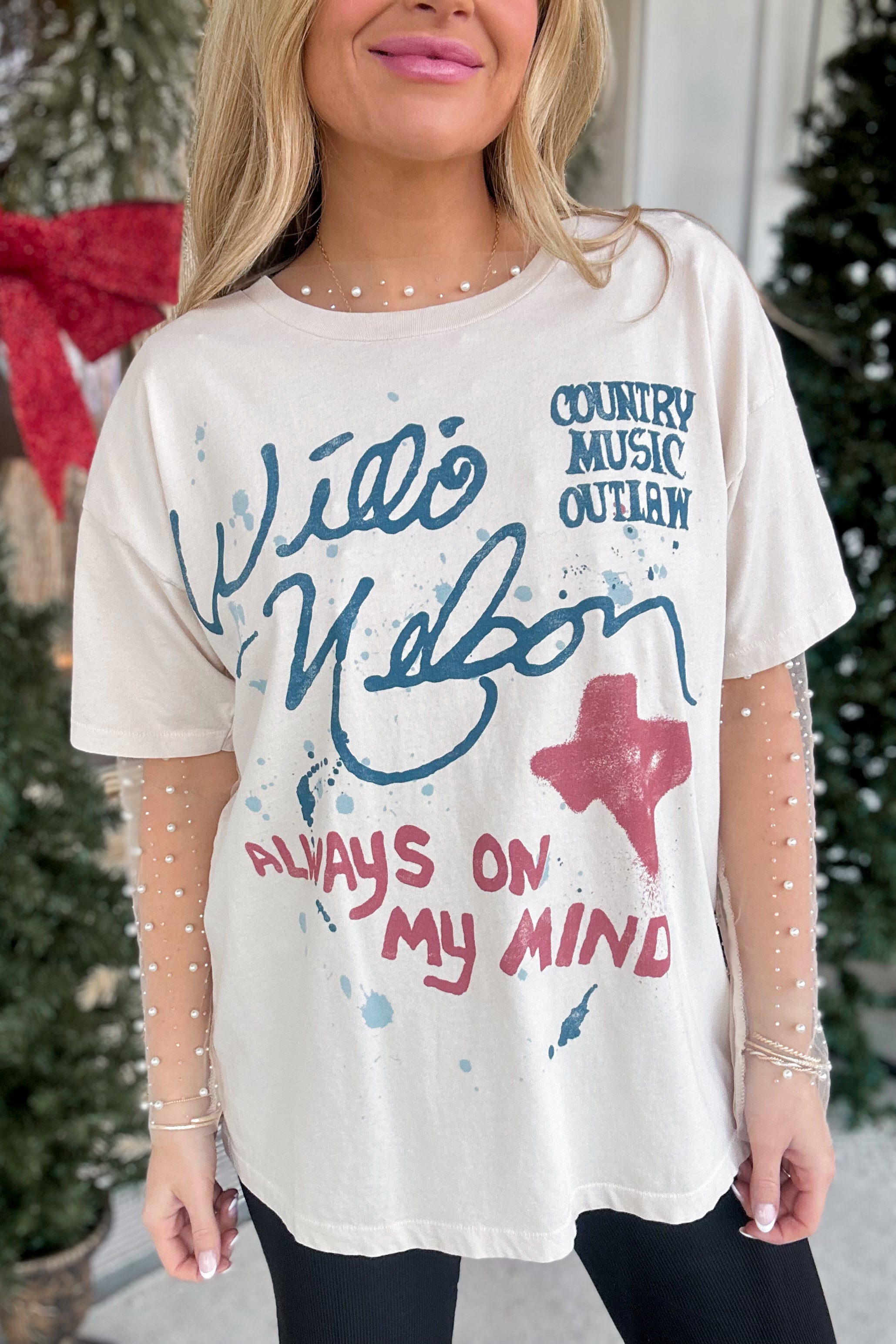 DAYDREAMER Willie Nelson Always On My Mind Merch Tee - Be You Boutique