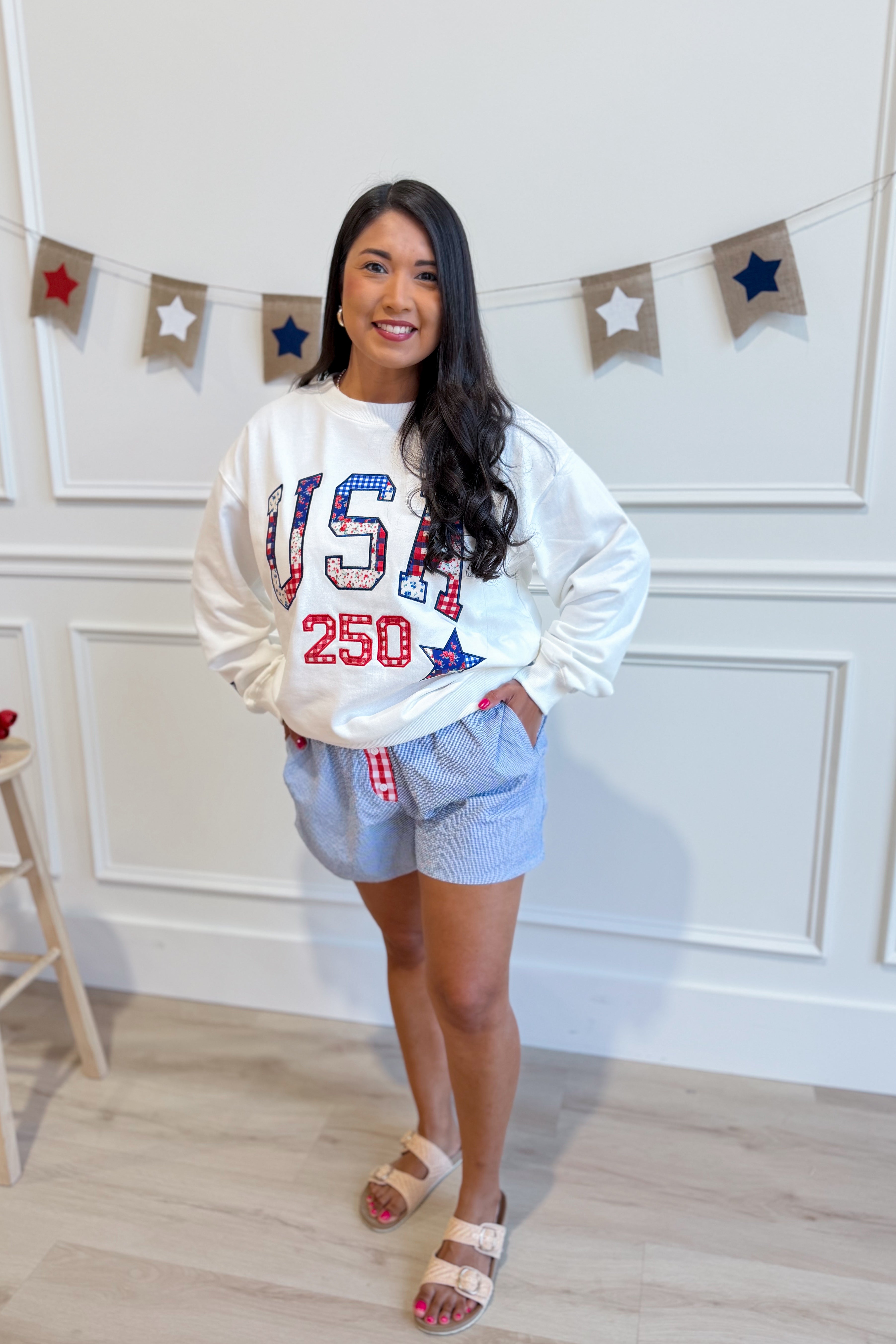 PEACH LOVE Benny USA graphic pullover sweatshirt featuring bold 137 graphic design on soft fabric.