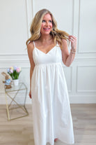 WISHLIST Rita Cami casual midi dress in lightweight fabric, featuring a fitted bodice and flowing skirt, perfect for everyday wear