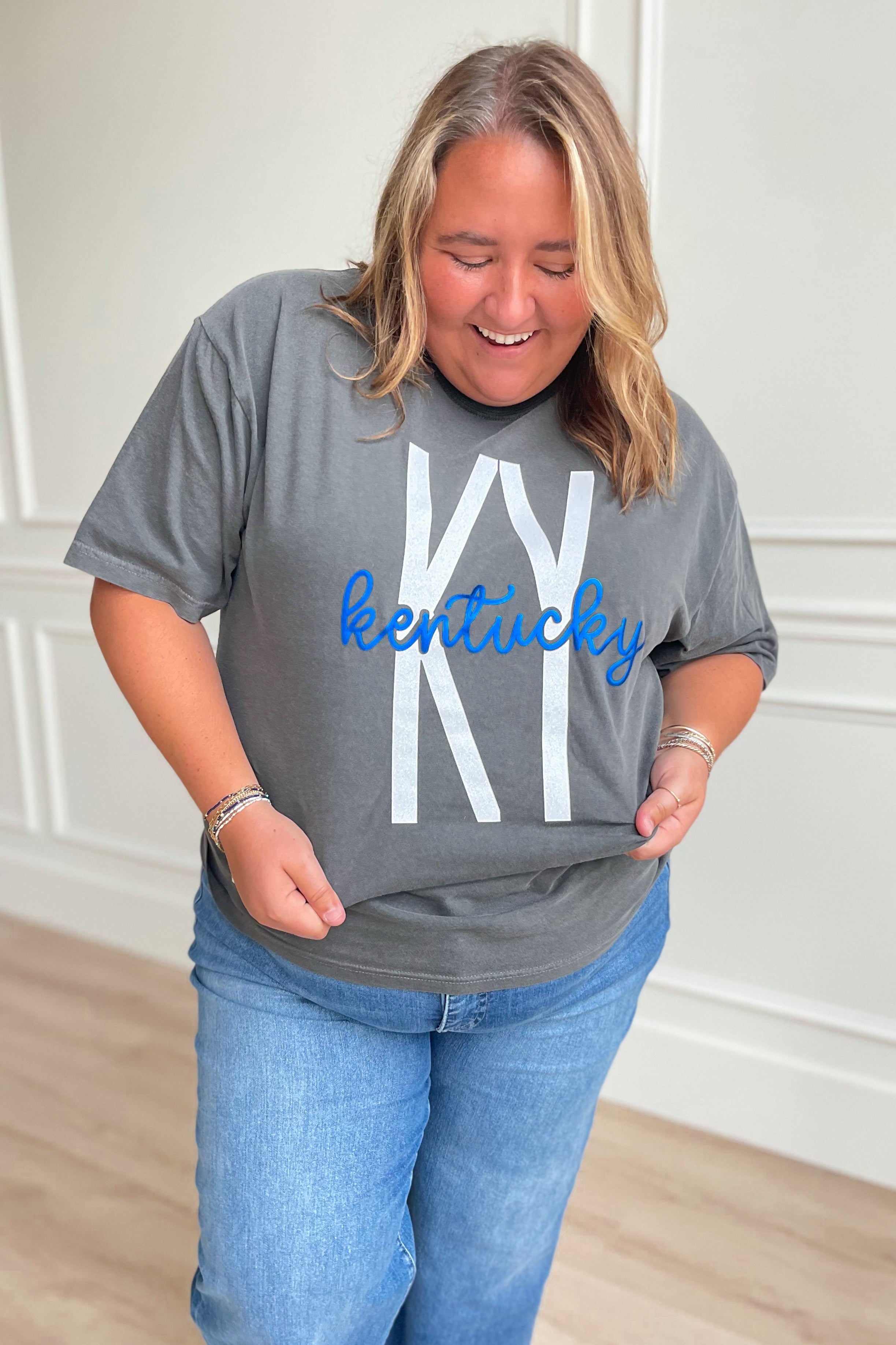Kentucky Girl Graphic T-shirt - Be You Boutique