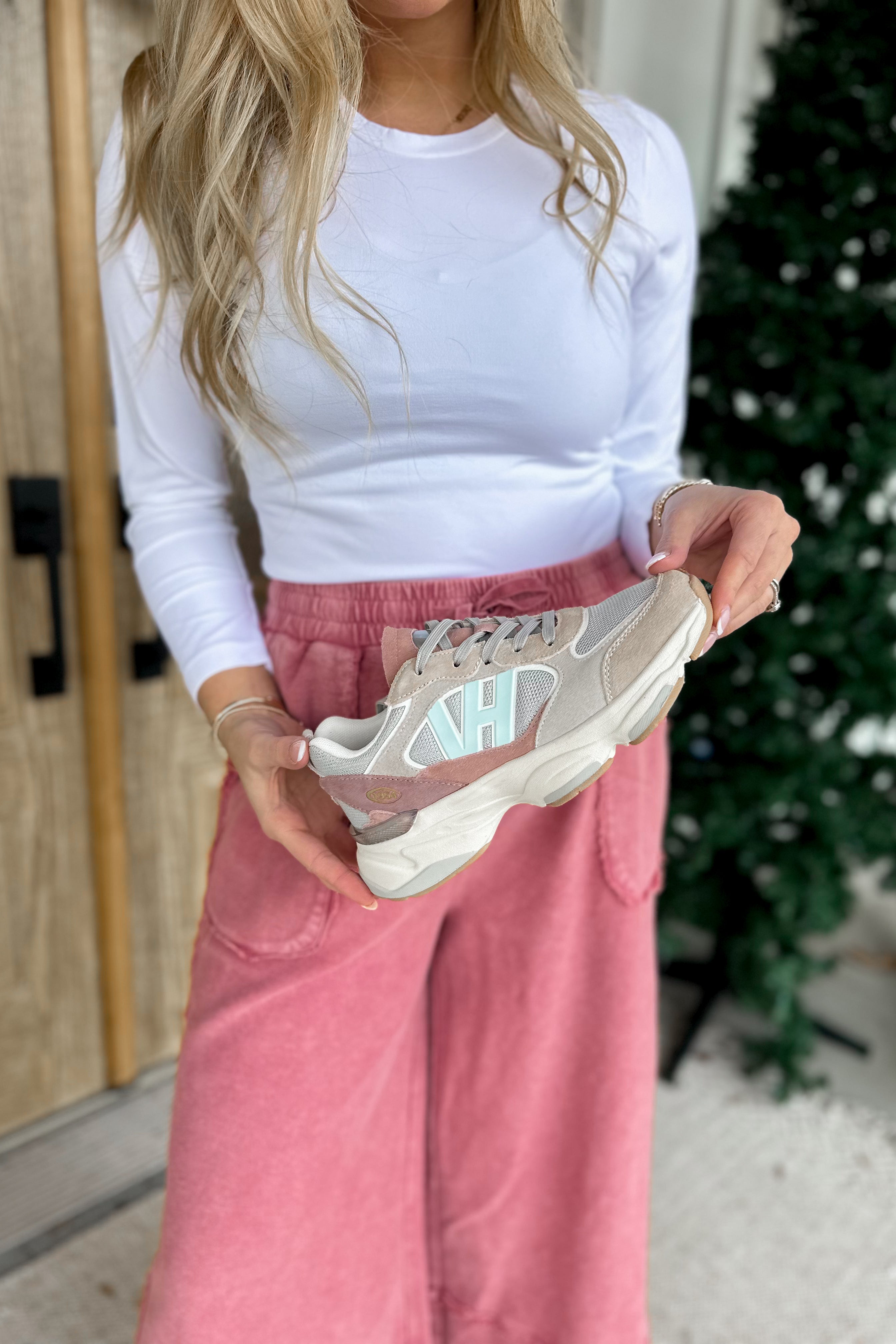 Vintage Havana Dash 8 Running Sneakers - Be You Boutique