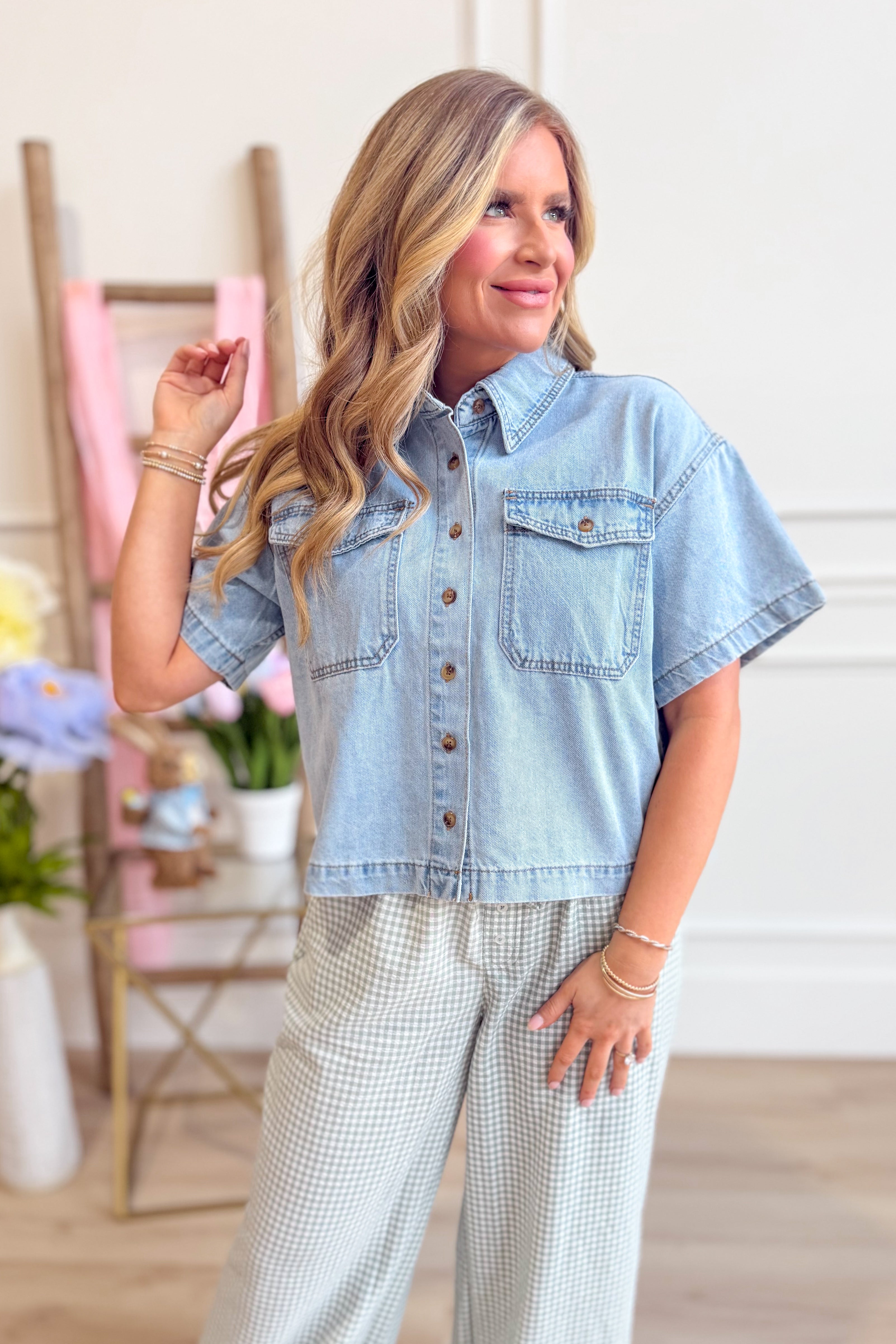 WISHLIST Oscar collared denim button-up top, casual 105 style, featuring a classic collar and front buttons, in a medium wash denim.