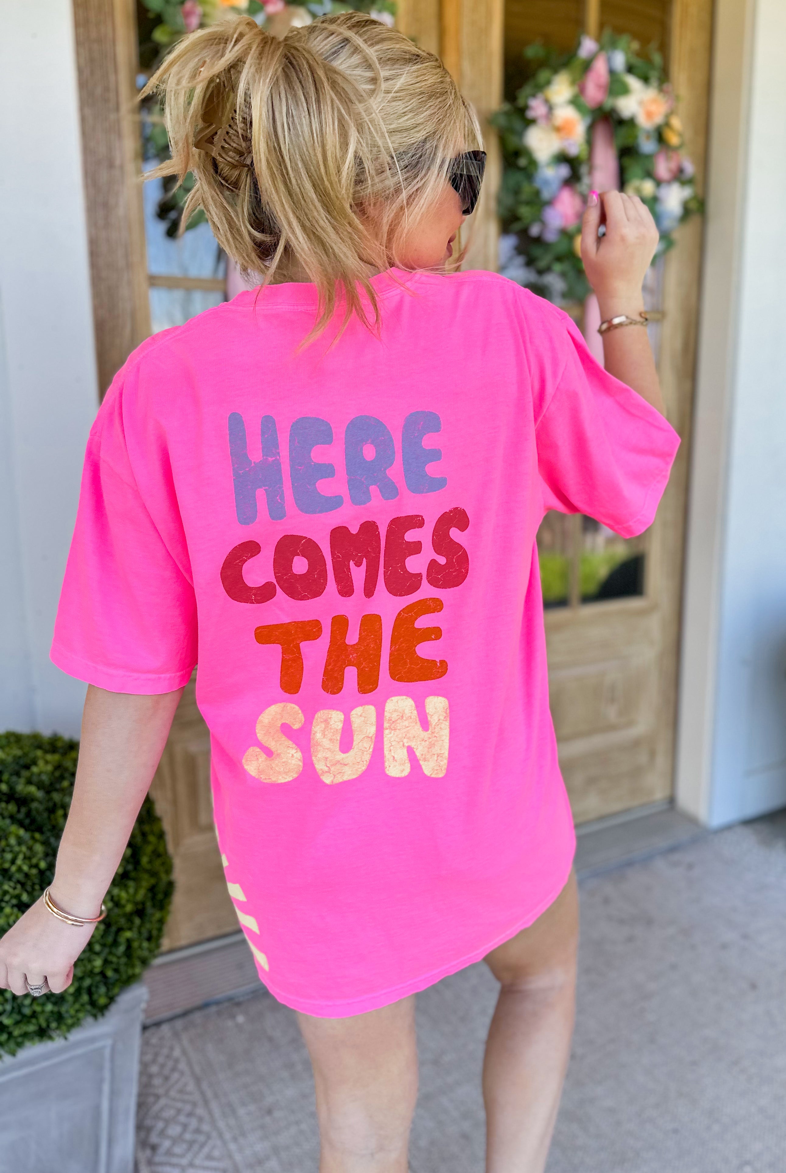 Here Comes The Sun Vintage Oversize Short Sleeve Graphic Tee - Be You Boutique