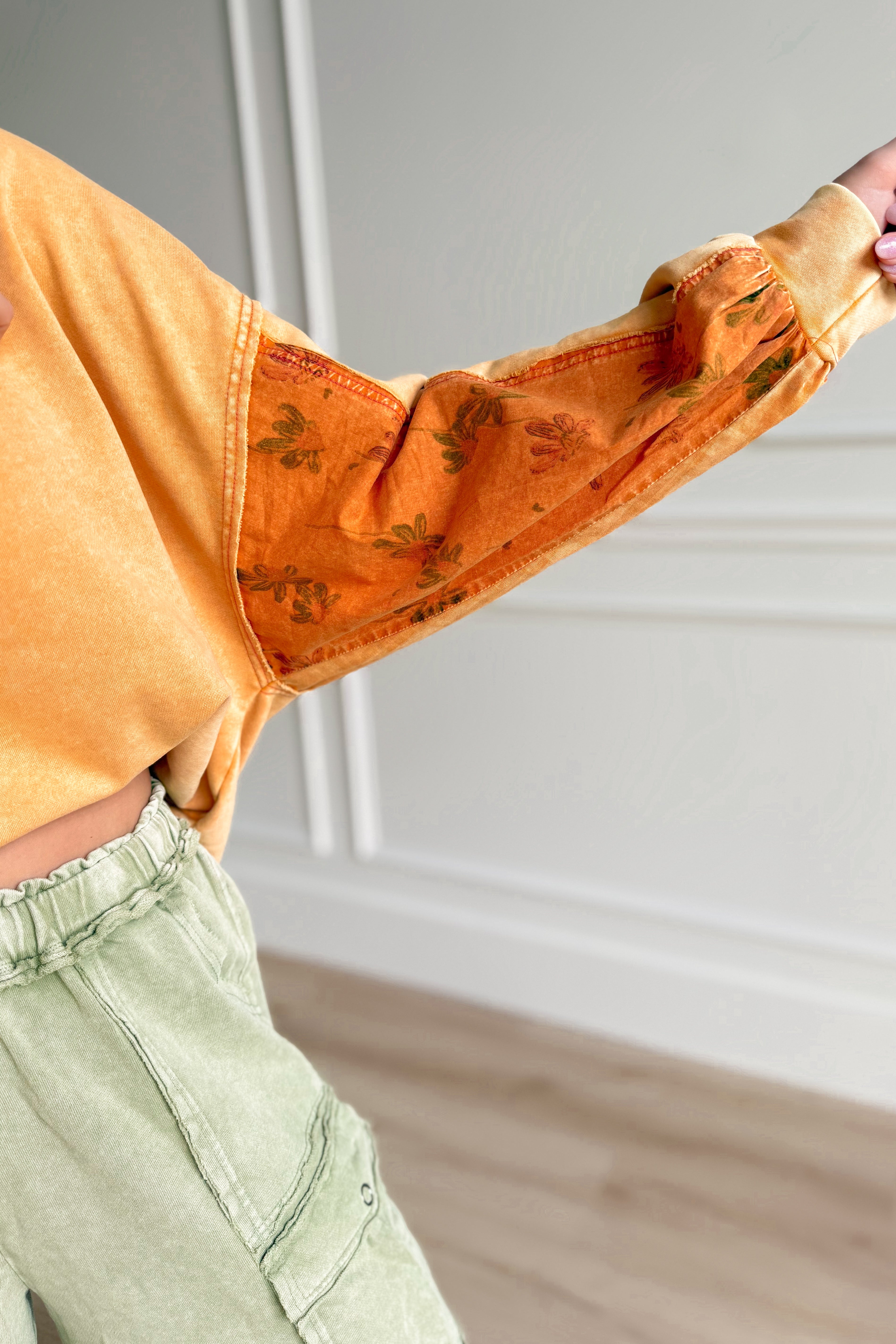 Liz Dolman Sleeve Printed Top - Be You Boutique