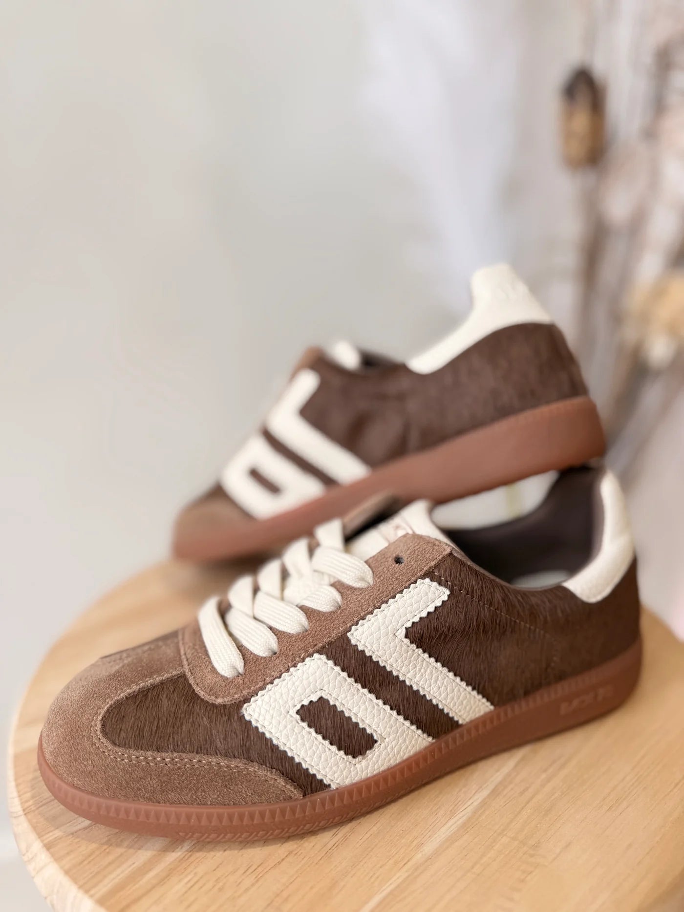 BACK70 Cloud Sneakers in Taupe Milk - Be You Boutique