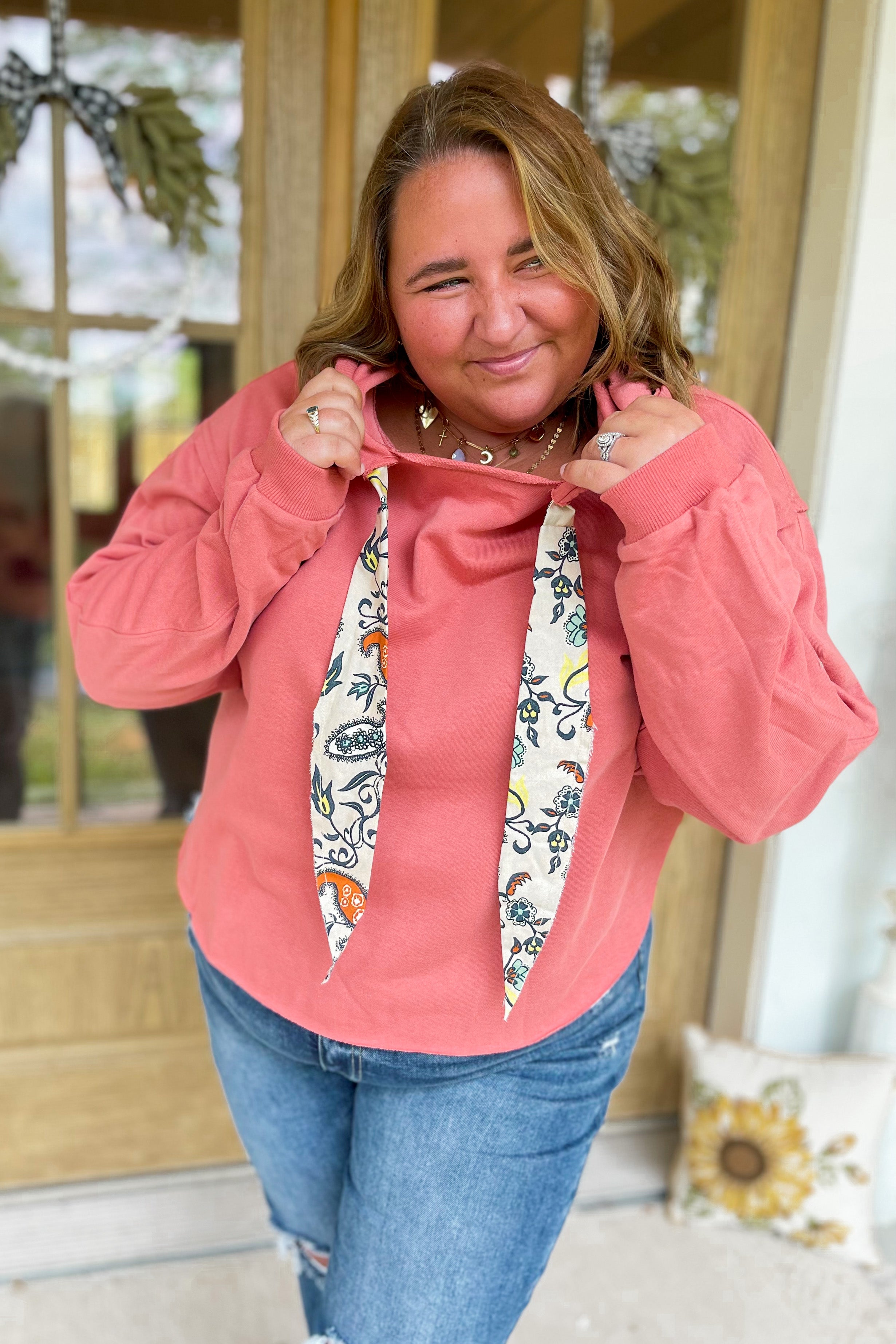 Printed Tie Long Sleeve Hoodies Printed Tie Long Sleeve Hoodies